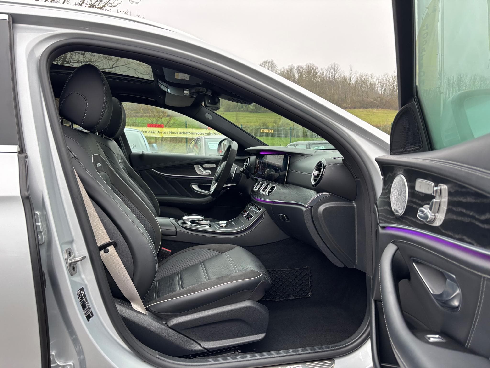 Mercedes E 63 AMG E 63 S AMG 4Matic+ T 9G-TRONIC (2019) - Photo 9