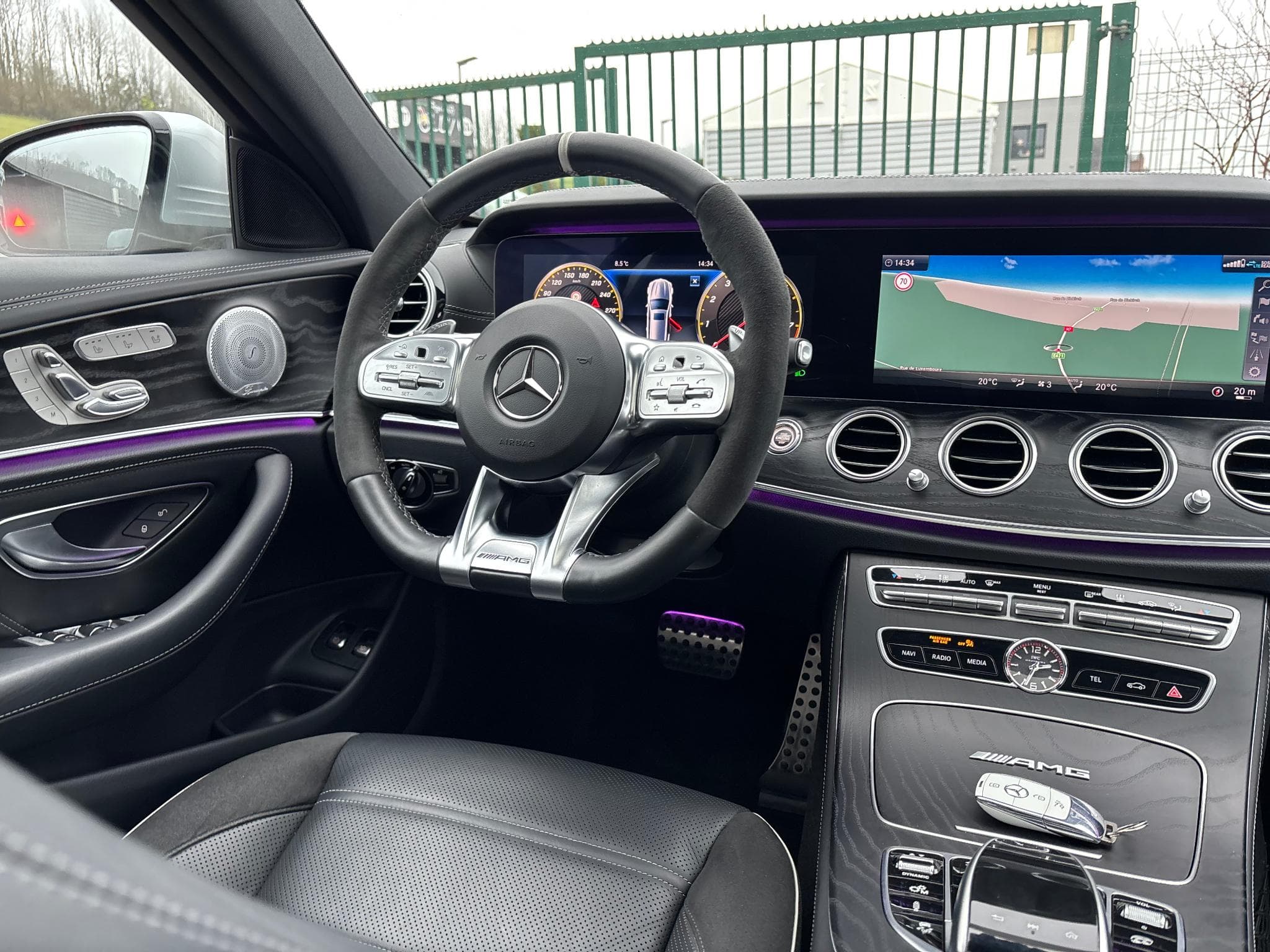 Mercedes E 63 AMG E 63 S AMG 4Matic+ T 9G-TRONIC (2019) - Photo 13