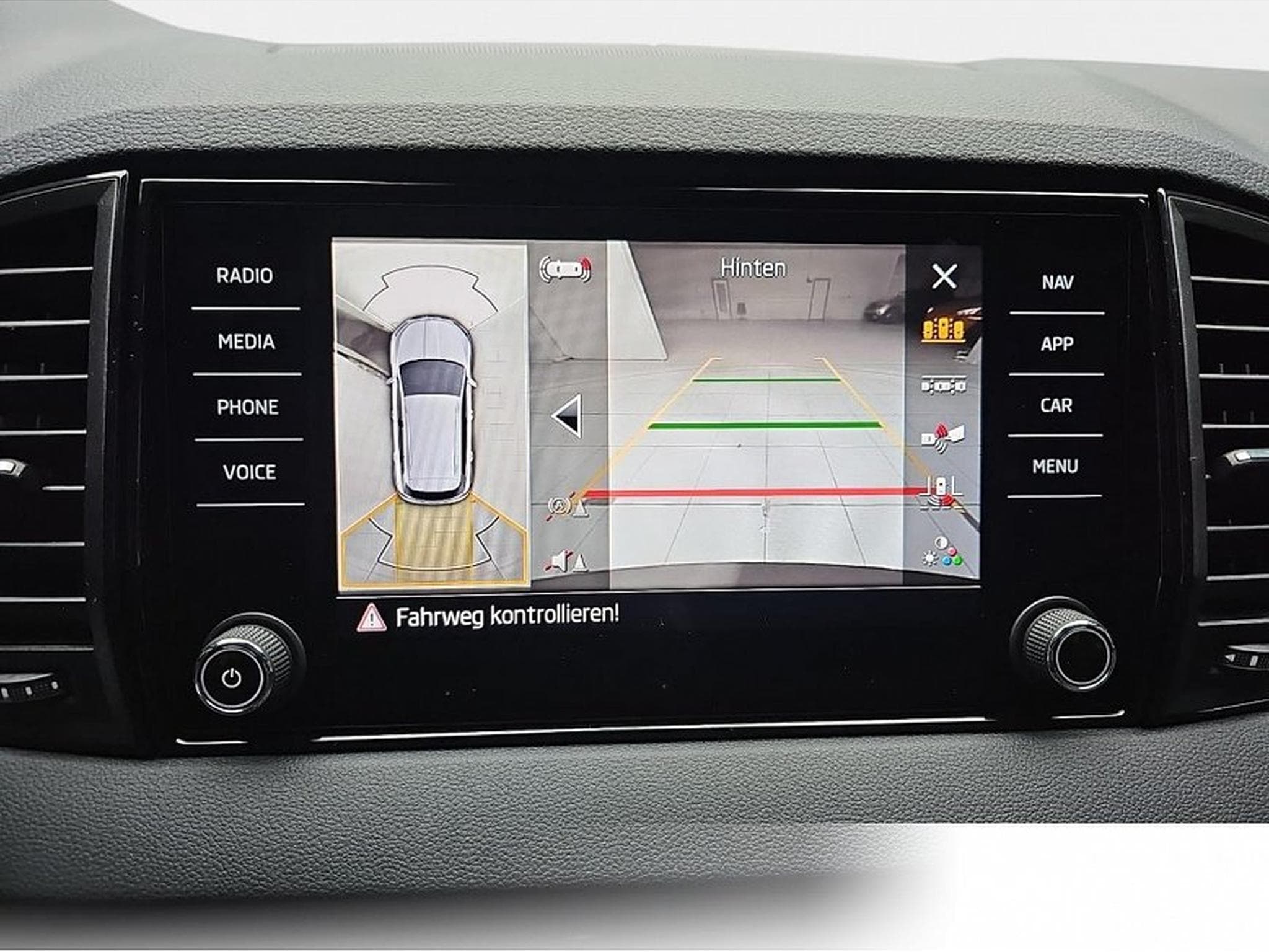 Skoda Karoq (2026) - Photo 9