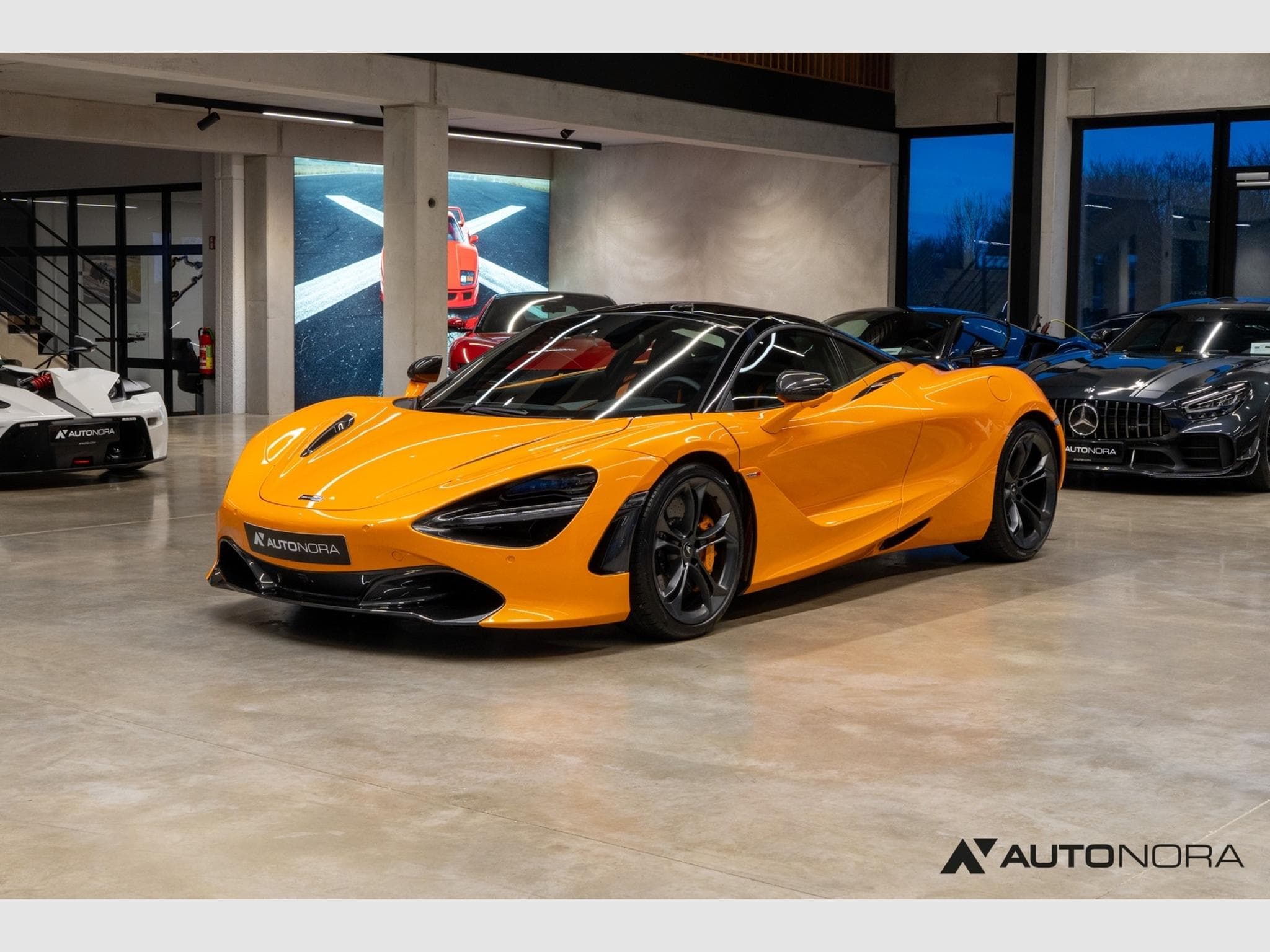 McLaren 720S Performance (2019) - Photo 1