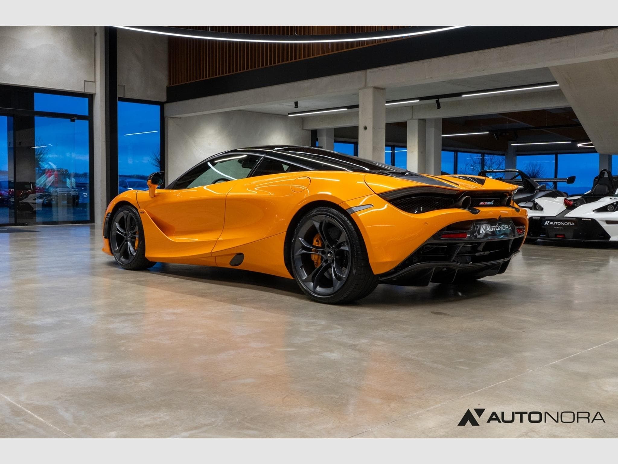 McLaren 720S Performance (2019) - Photo 8