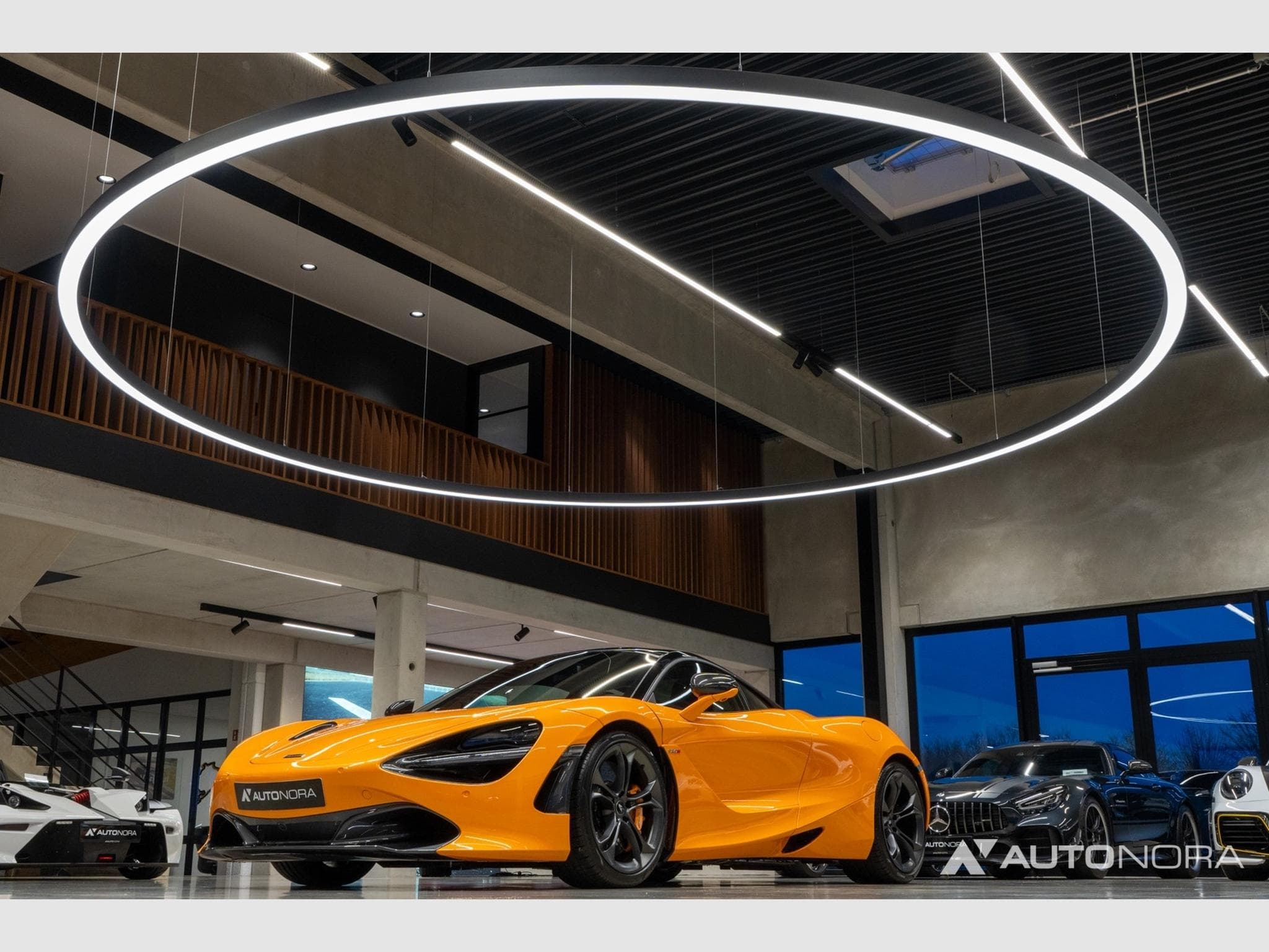 McLaren 720S Performance (2019) - Photo 10