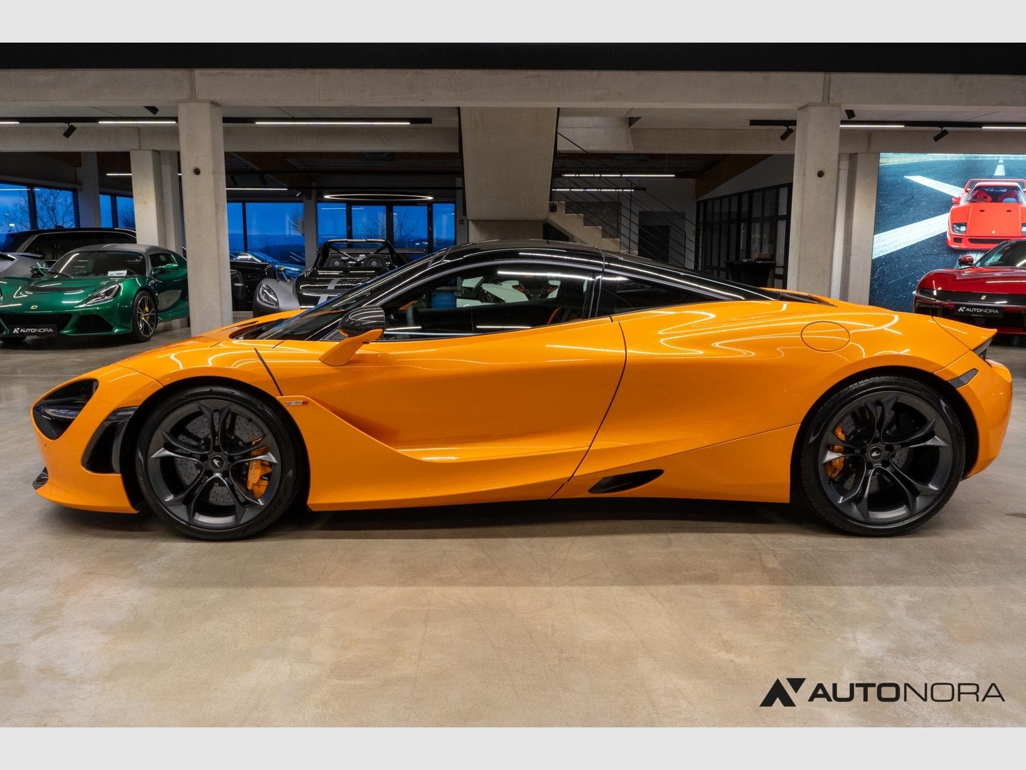 McLaren 720S Performance (2019) - Photo 7