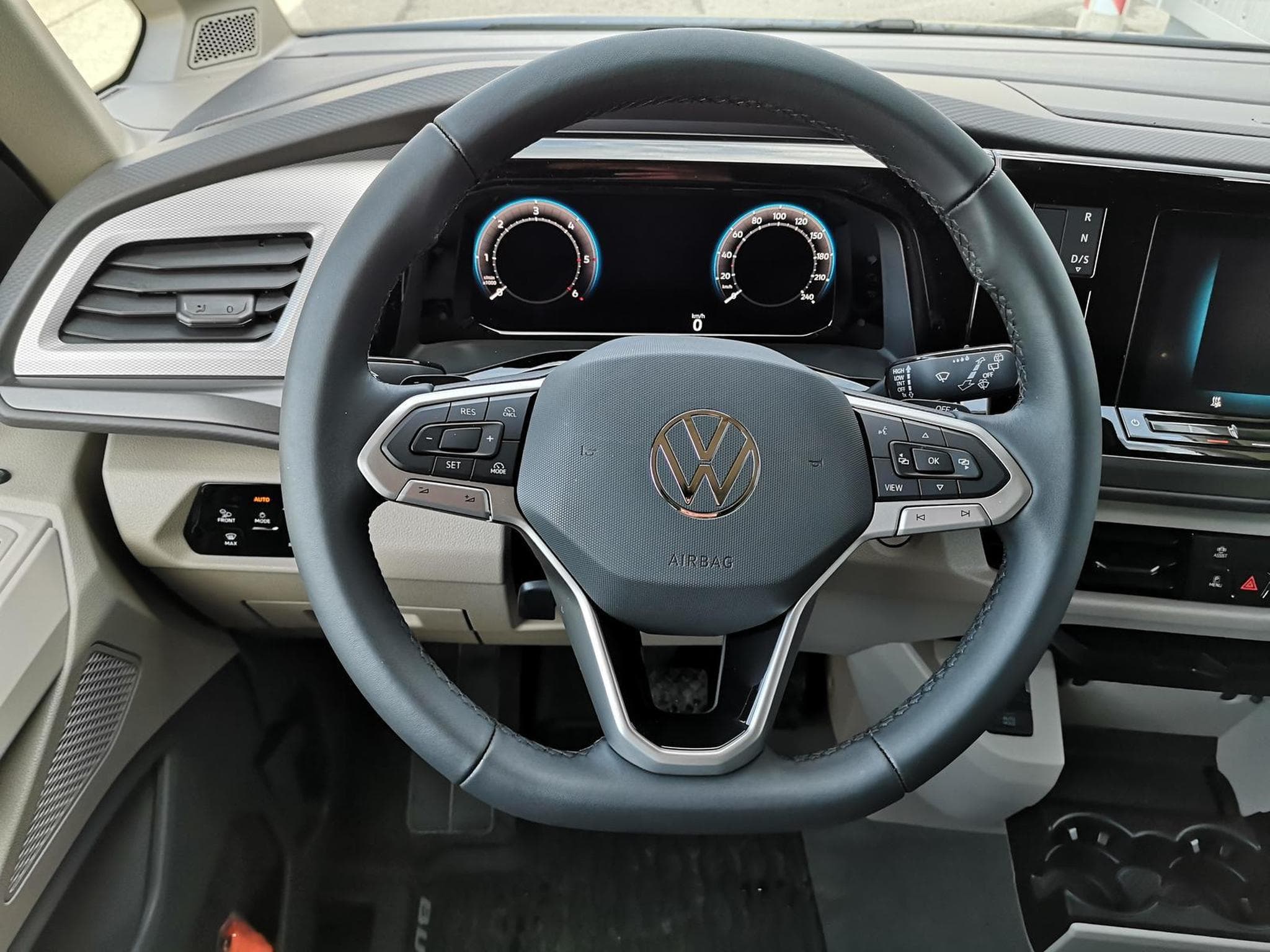 VW T7 2.0 TDI LÜ (2025) - Foto 2