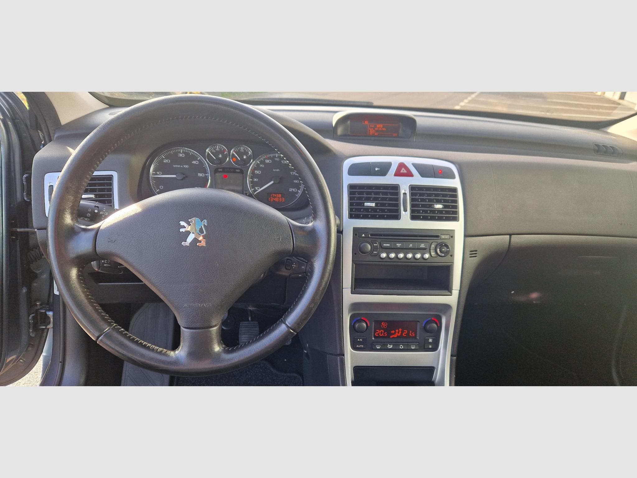 Peugeot 307 SW 1.6 Hdi 109ch Allure (2006) - Photo 9