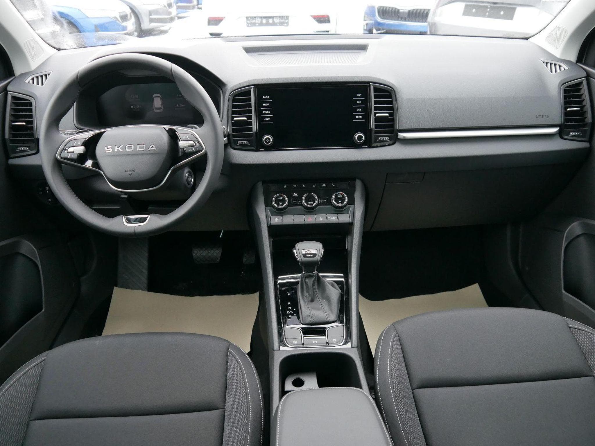 Skoda Karoq Selection (2026) - Foto 12
