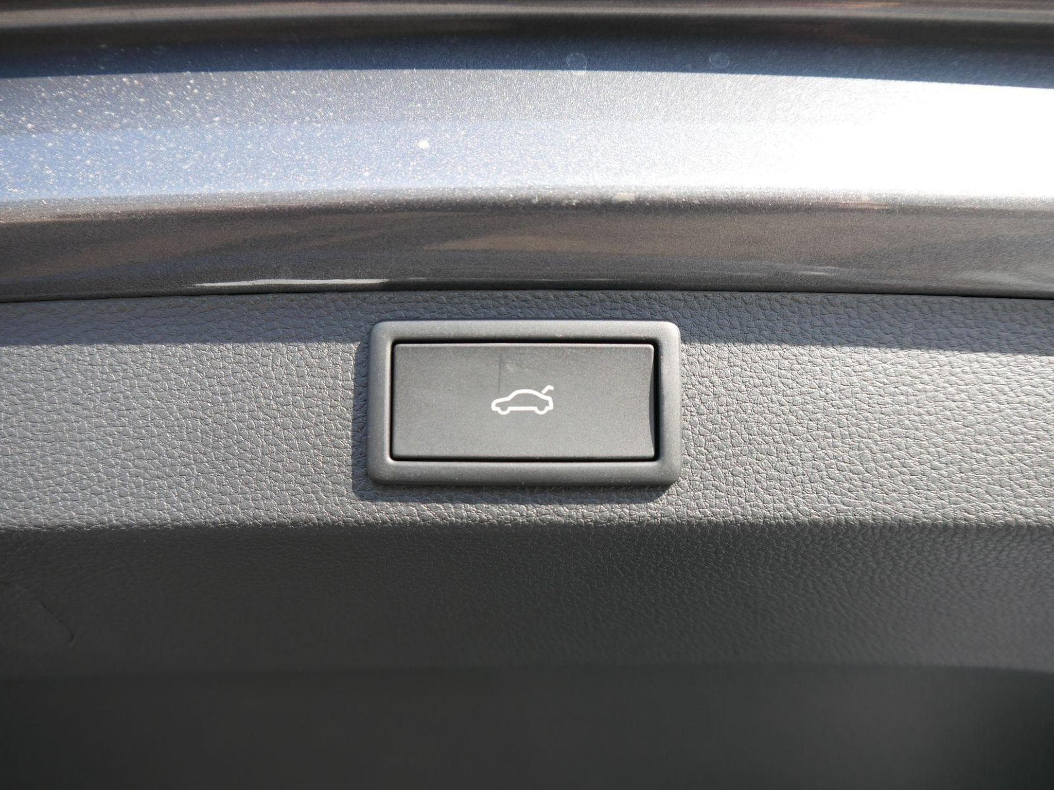 Skoda Karoq Sportline 2.0 TSI 4x4 DSG (2026) - Foto 7