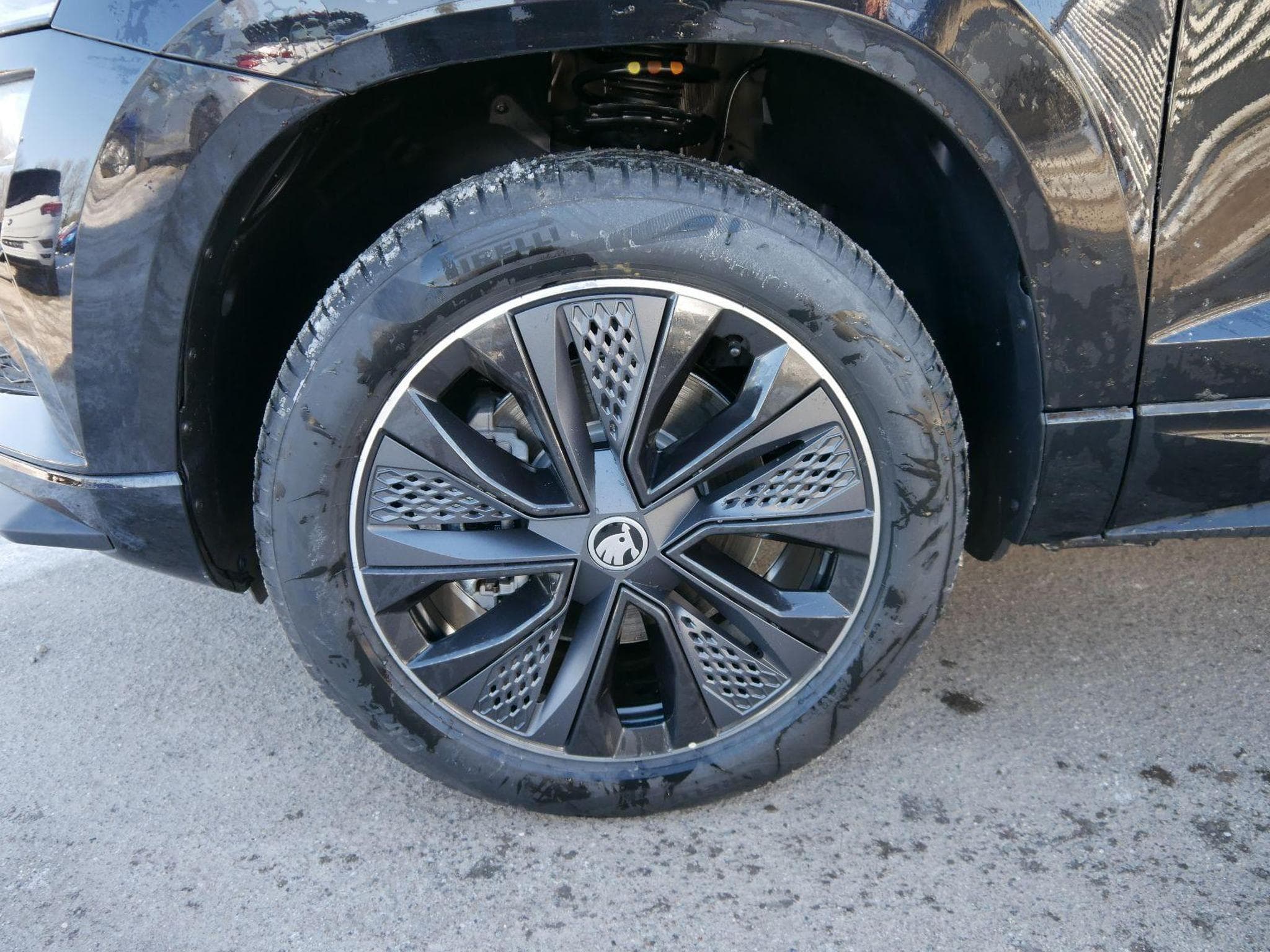 Skoda Karoq Sportline 2.0 TSI 4x4 DSG (2026) - Foto 3