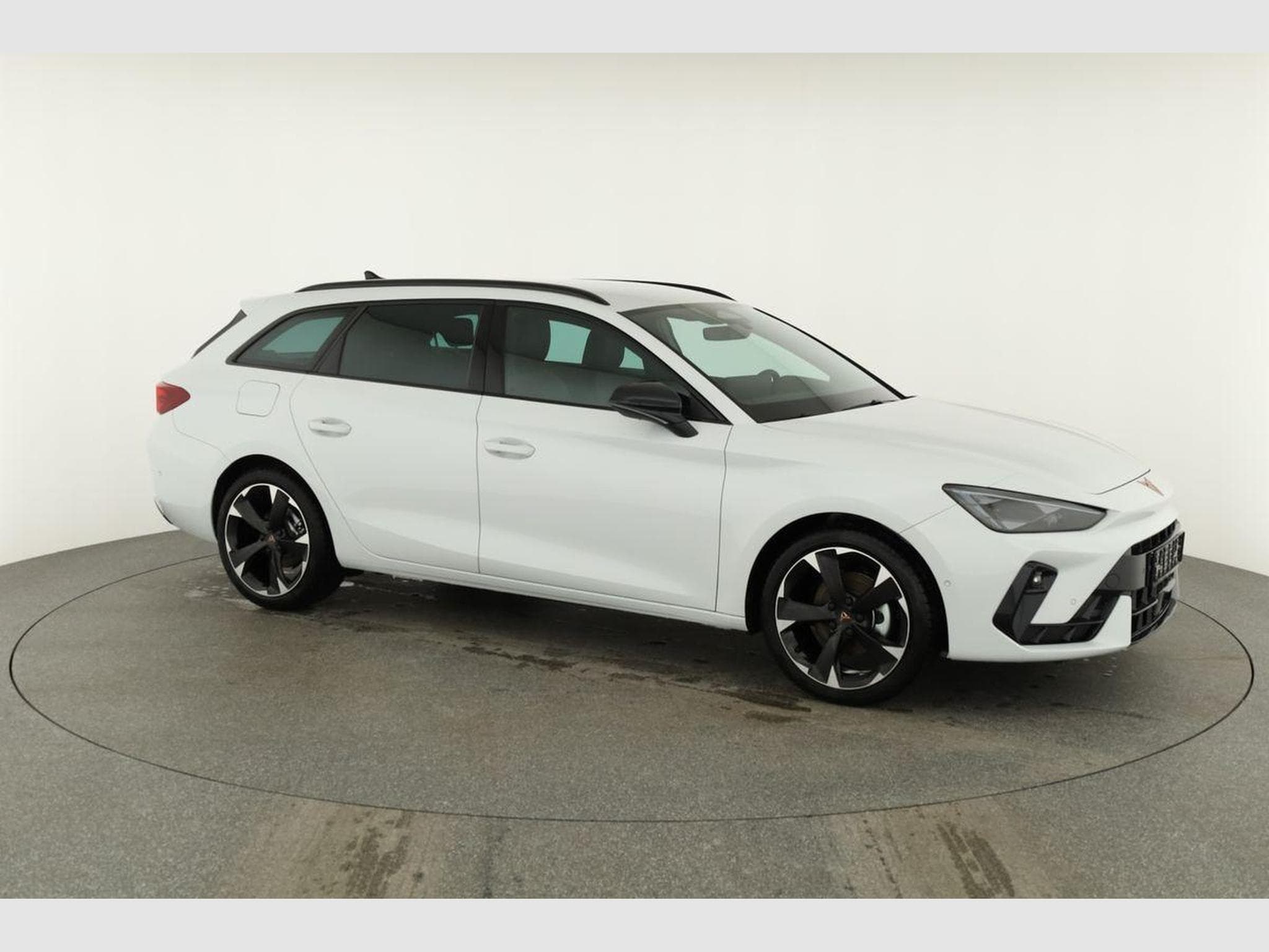 Cupra Leon 1.5 eTSI 110 kW (2026) - Foto 21