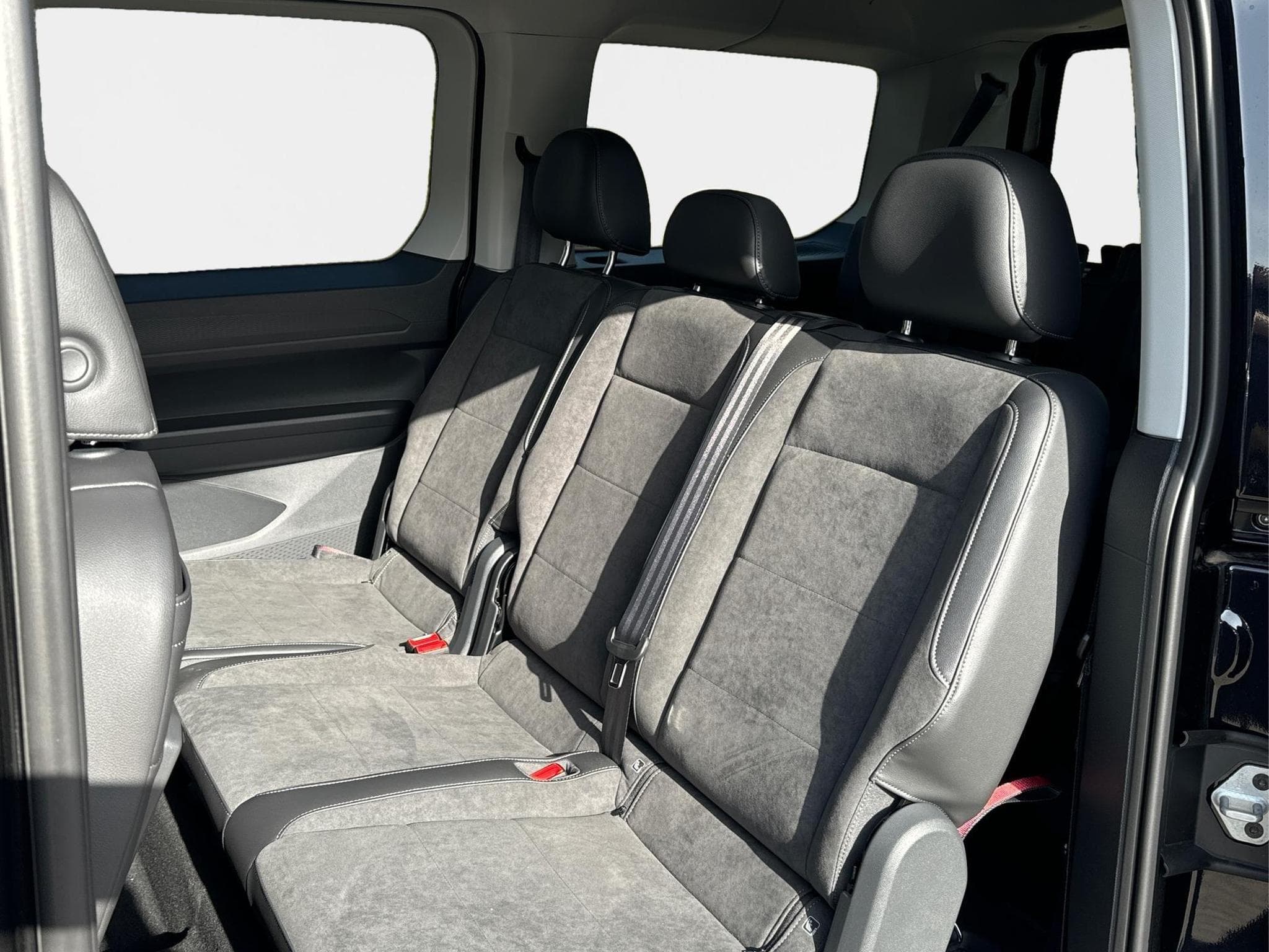 VW Caddy Style Maxi (2026) - Foto 16