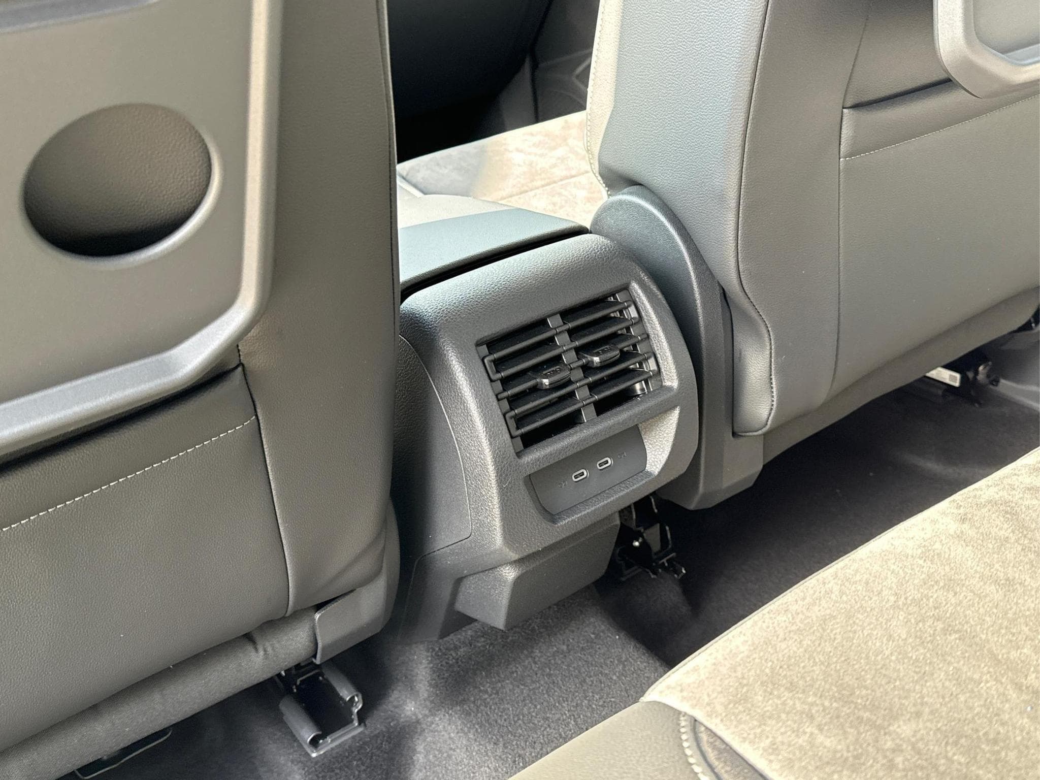 VW Caddy Style Maxi (2026) - Foto 18