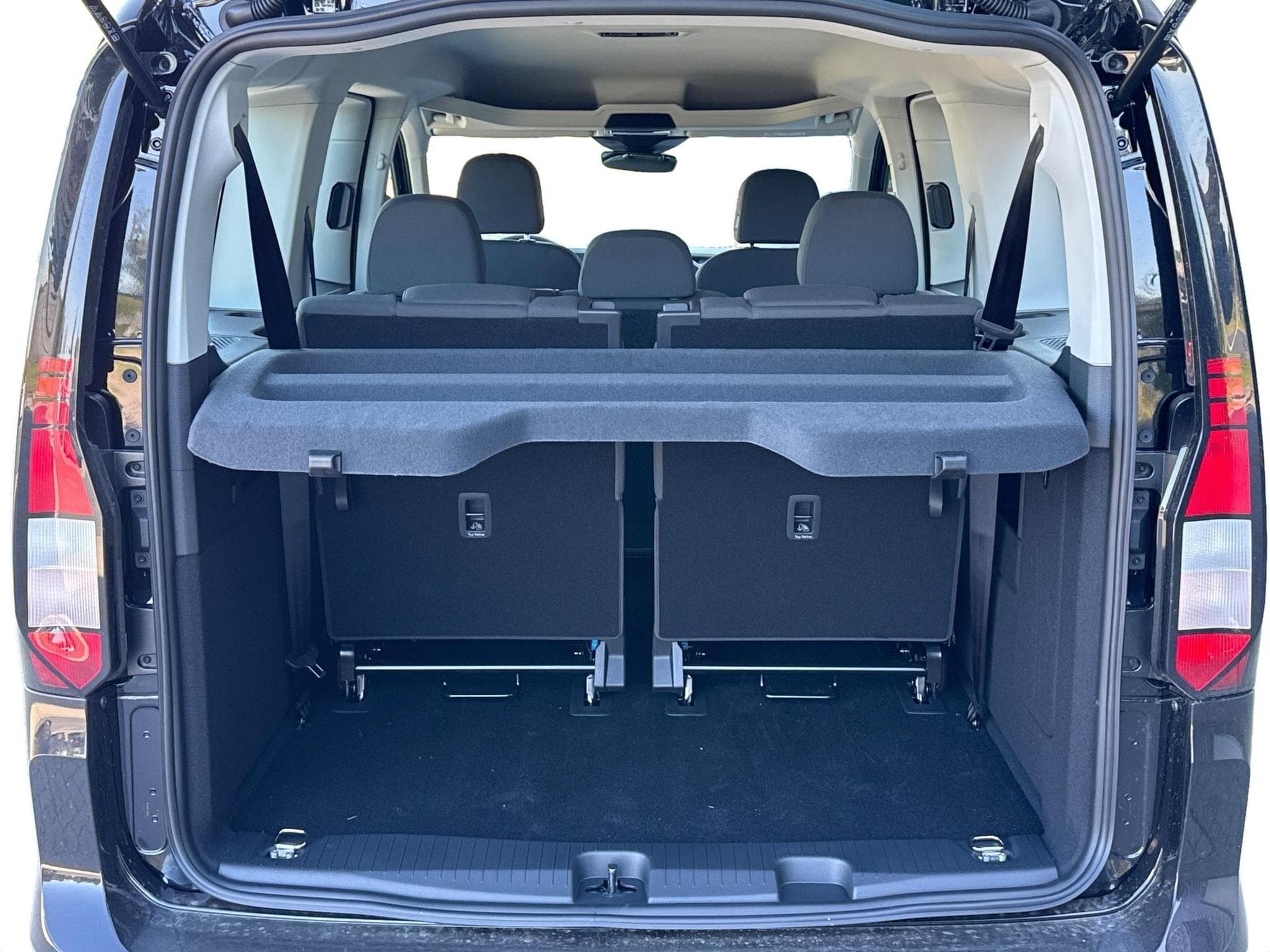 VW Caddy Caddy Maxi (2026) - Foto 11