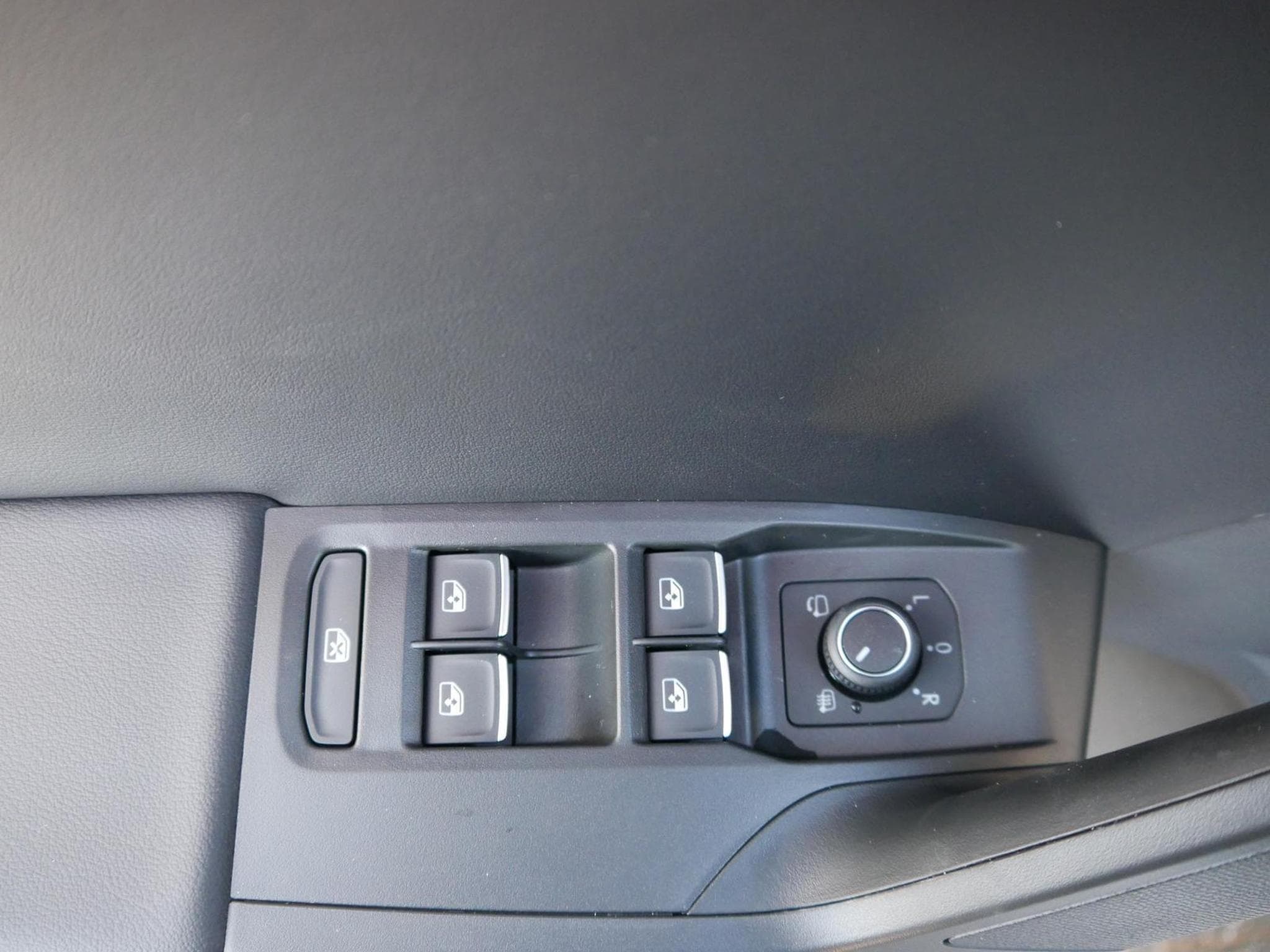 Seat Leon FR 2.0 TDI (2025) - Foto 9