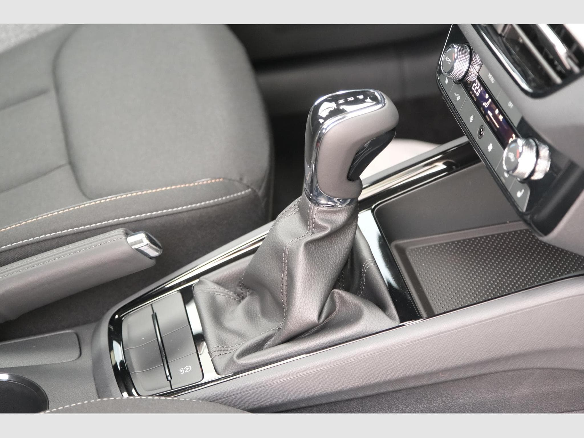 Skoda Kamiq 1.0 TSI DSG (2025) - Foto 22