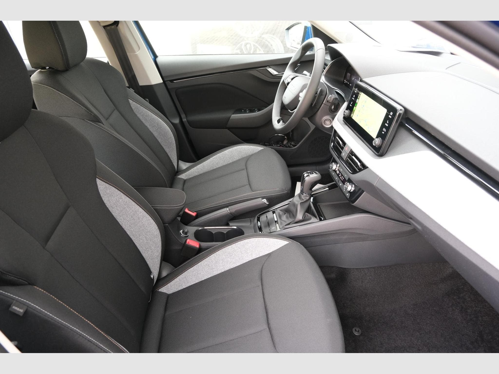 Skoda Kamiq 1.0 TSI DSG (2025) - Foto 7