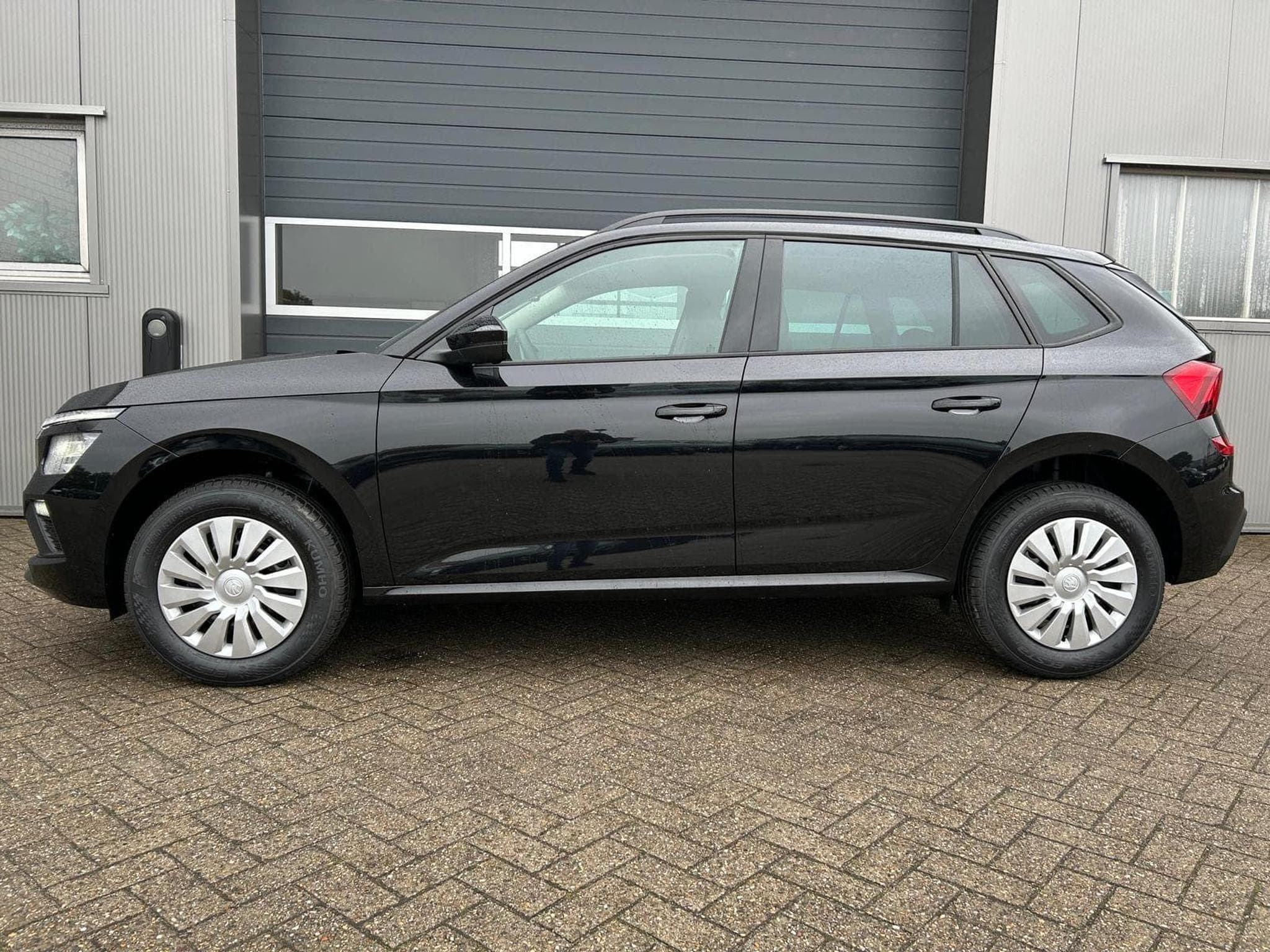 Skoda Kamiq 1.0 TSI 115PS (2025) - Foto 2