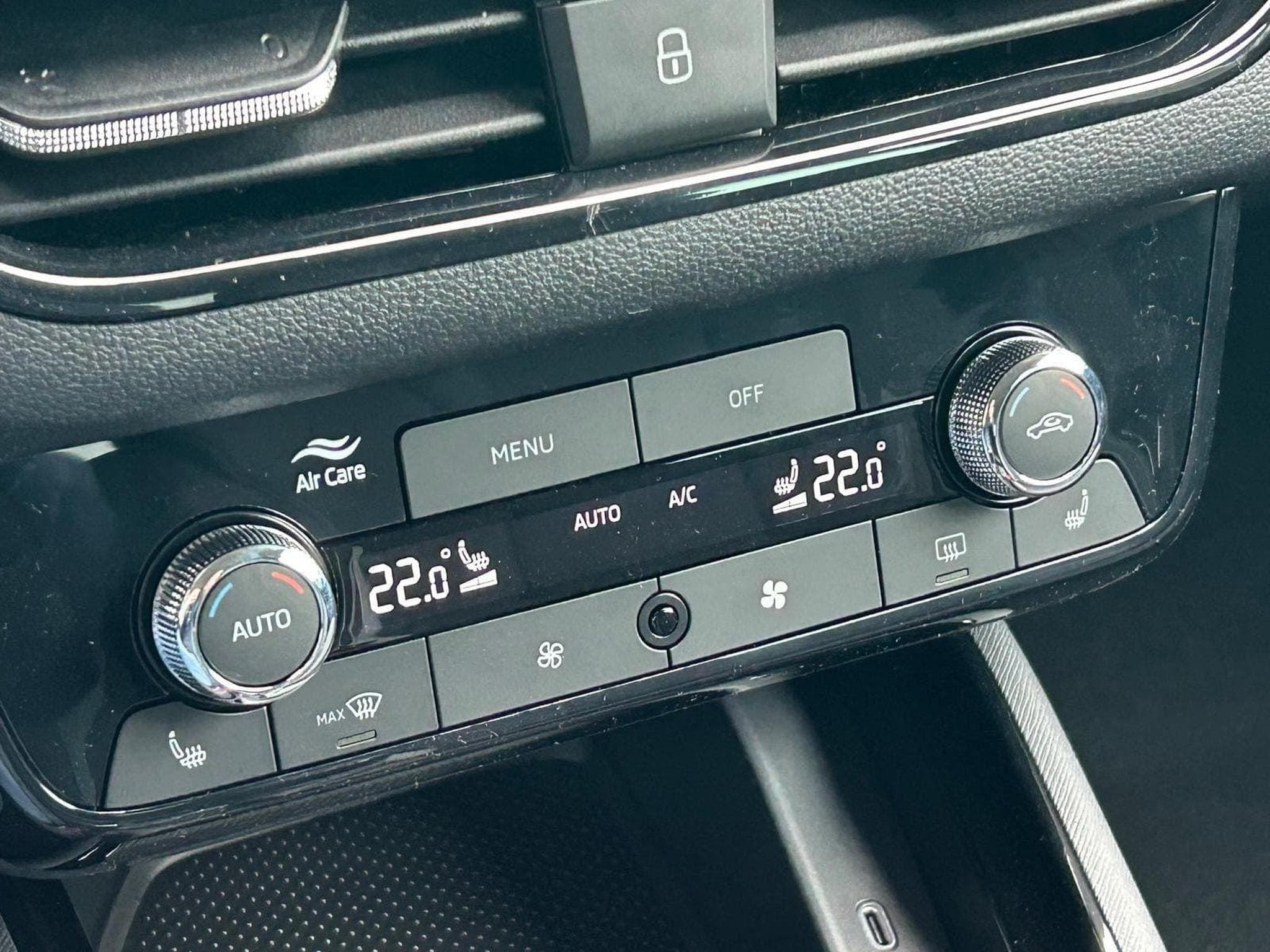 Skoda Kamiq 1.0 TSI 115PS (2025) - Foto 24