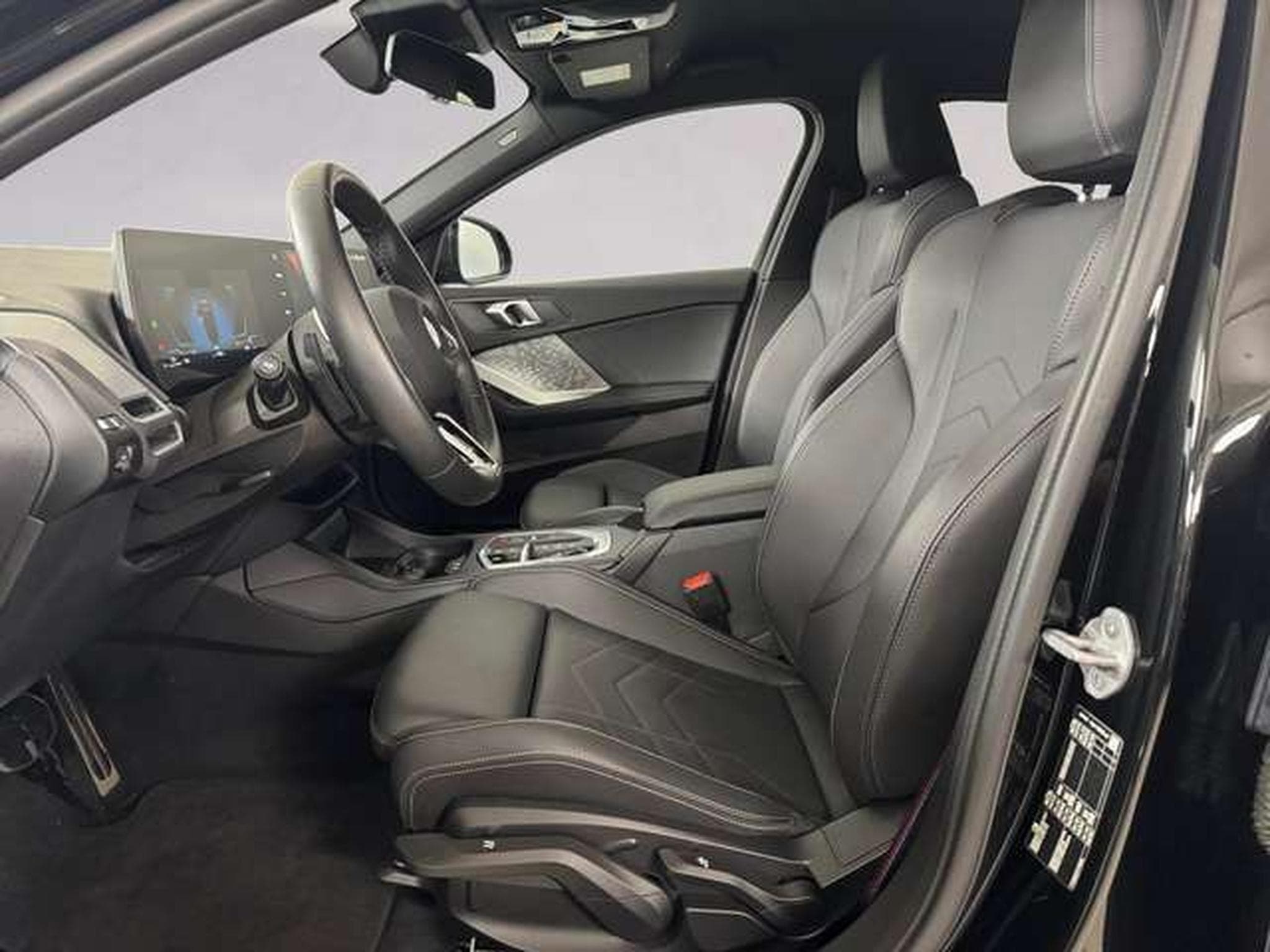 BMW 116 i DAB LED Komfortzg. Klimaaut. (2025) - Foto 9