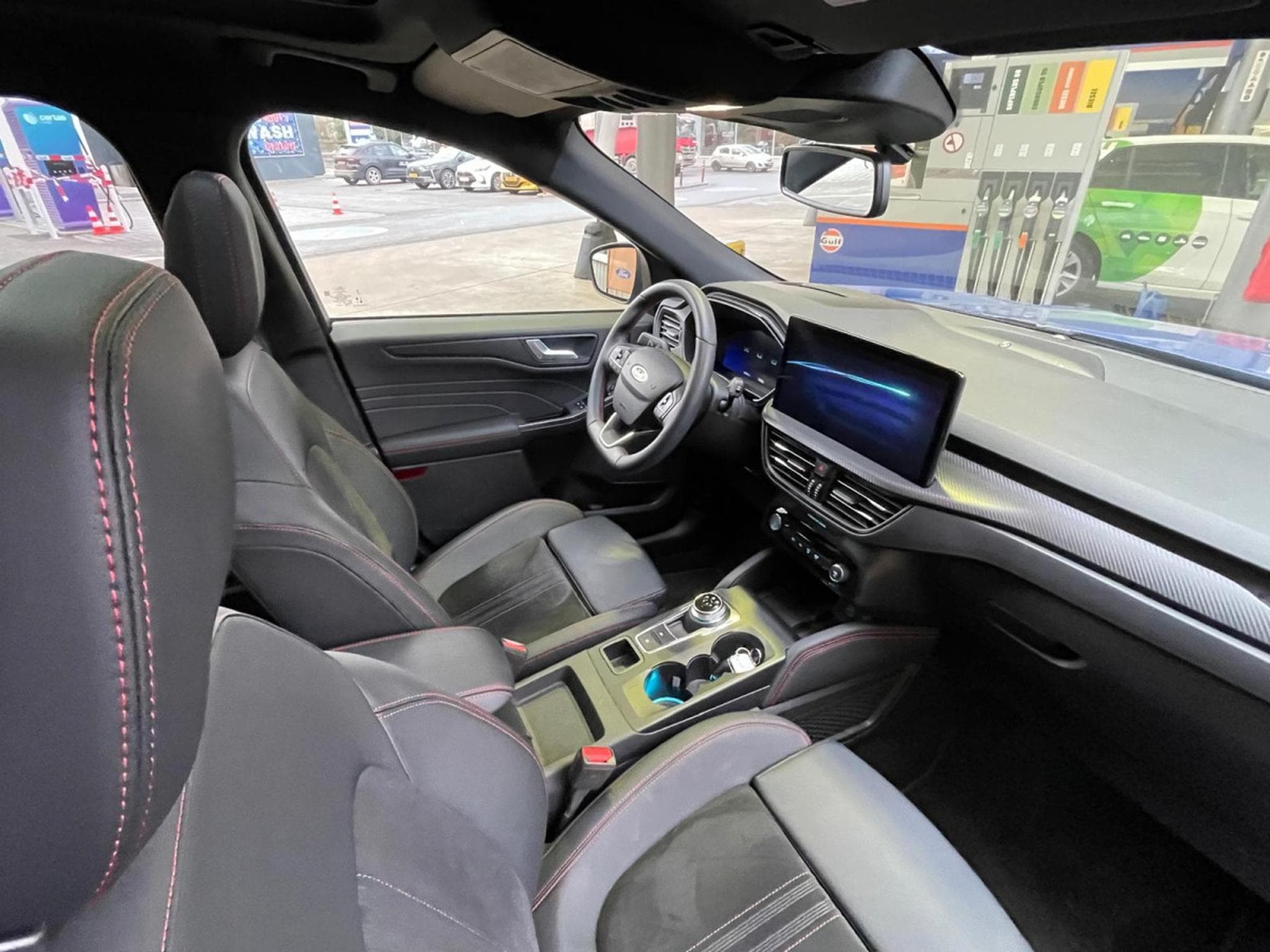 Ford Kuga ST-Line X PHEV 243cv Aut. FWD (2025) - Foto 10