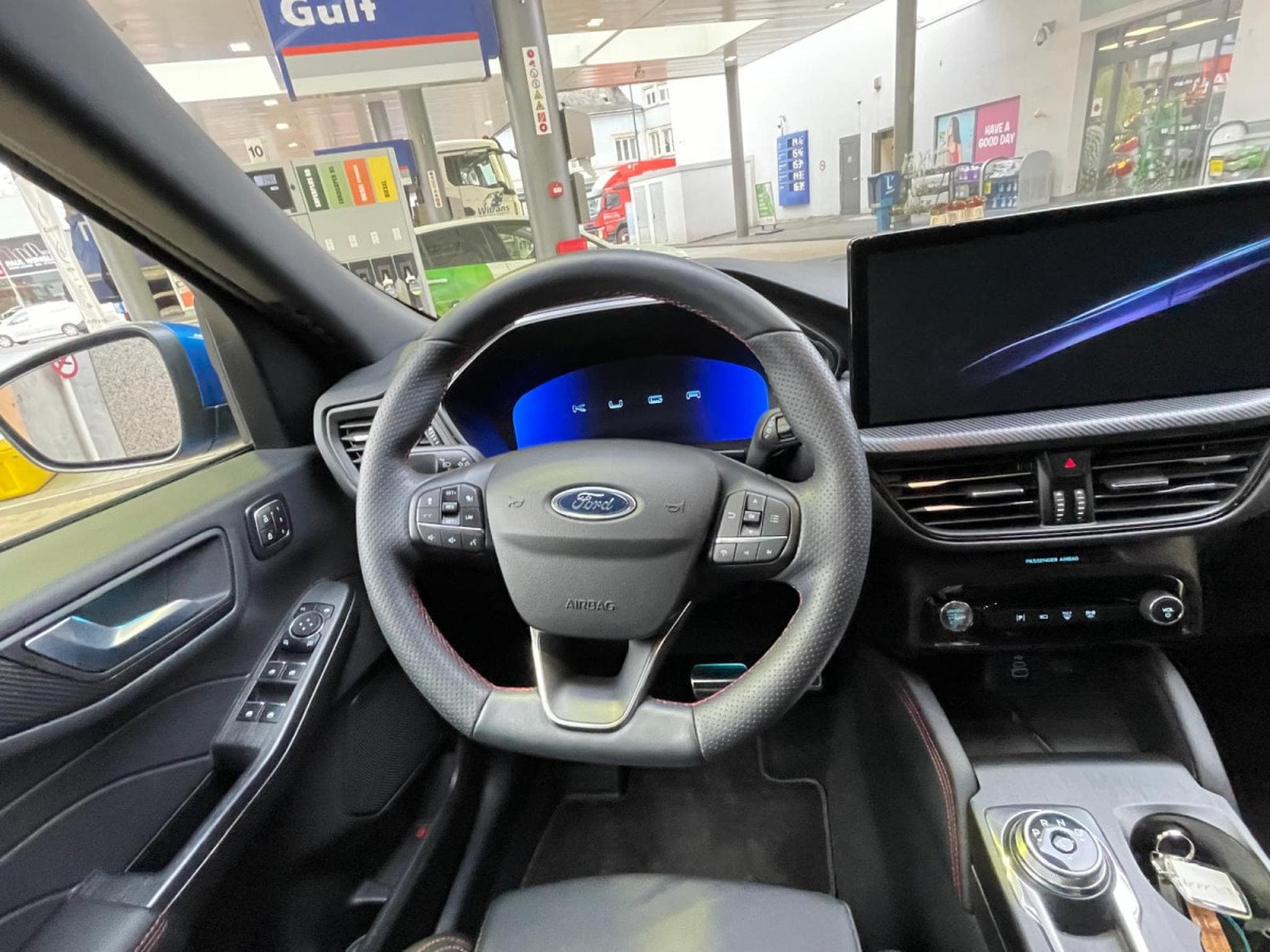 Ford Kuga ST-Line X PHEV 243cv Aut. FWD (2025) - Foto 14