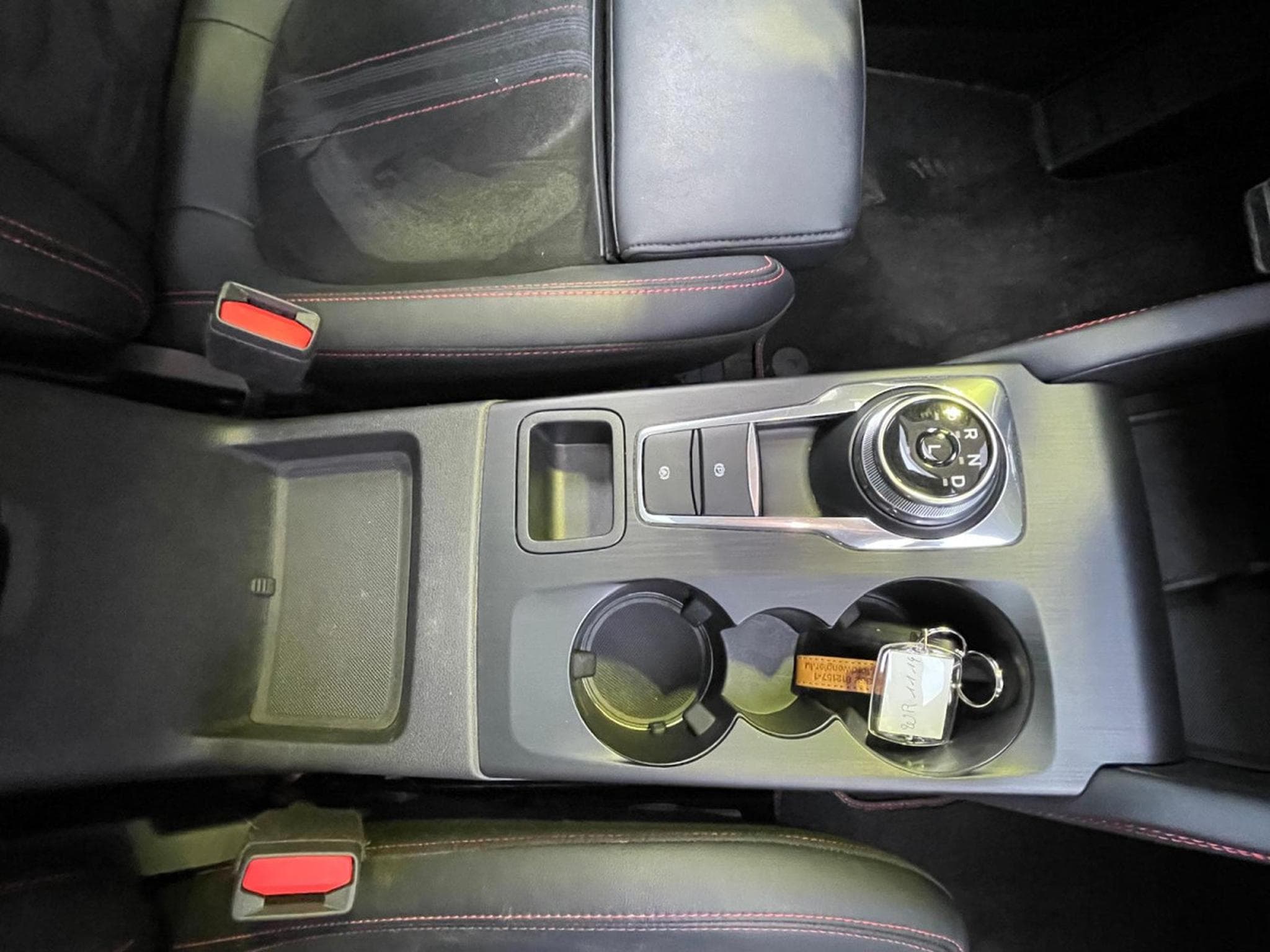 Ford Kuga ST-Line X PHEV 243cv Aut. FWD (2025) - Foto 15