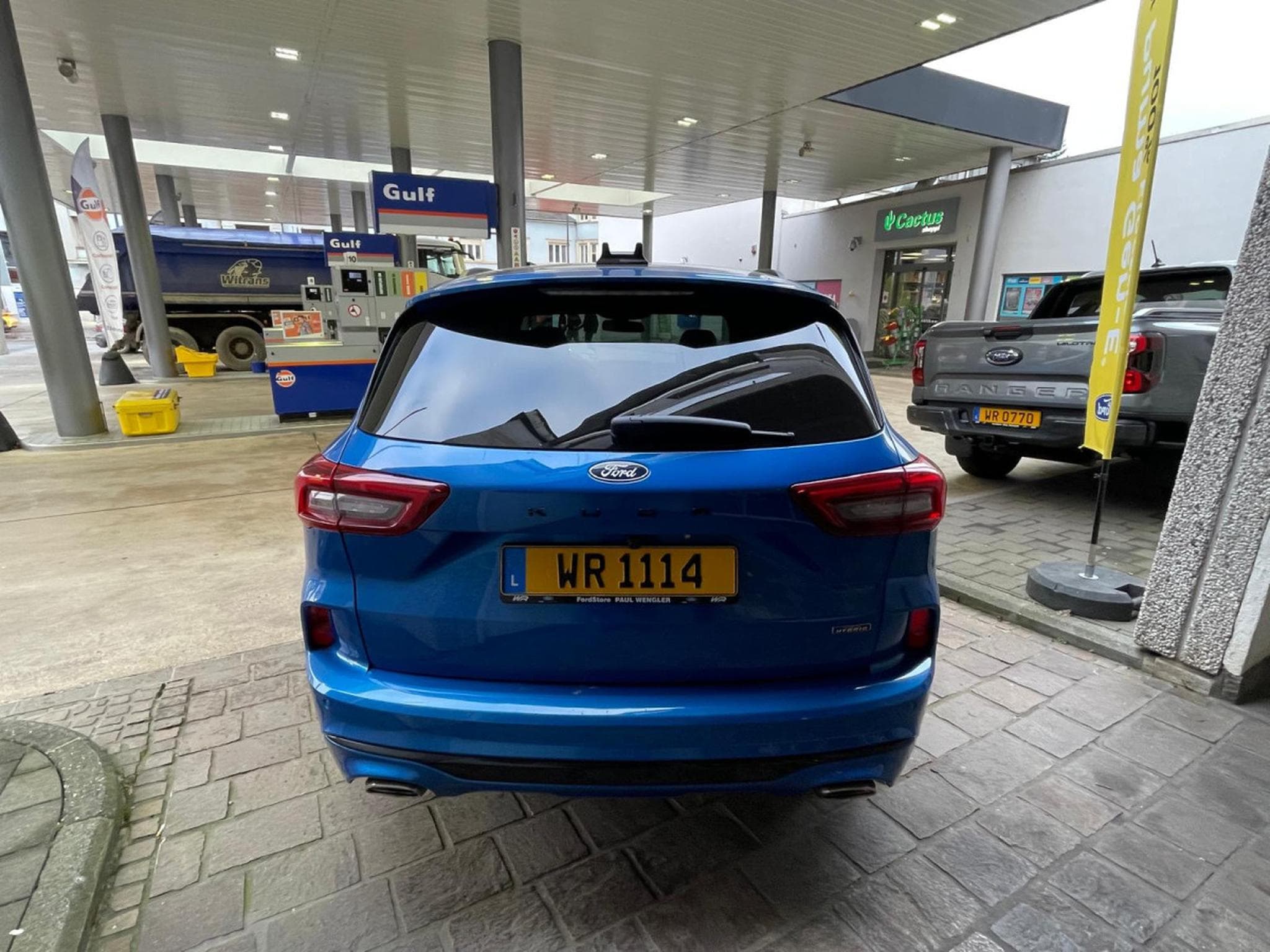 Ford Kuga ST-Line X PHEV 243cv Aut. FWD (2025) - Foto 4