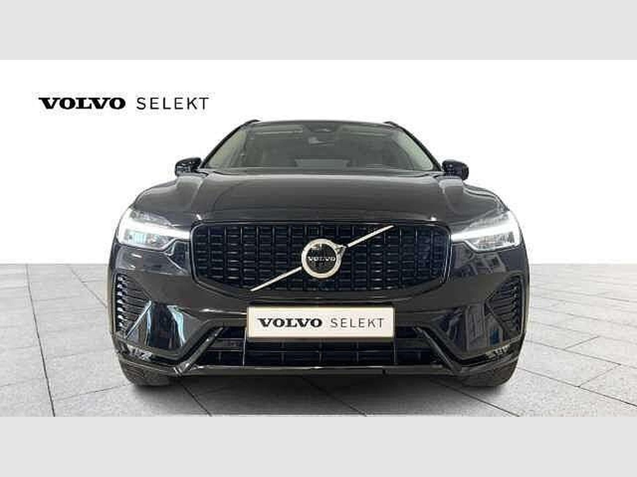 Volvo XC60 Plus Dark (2023) - Photo 3