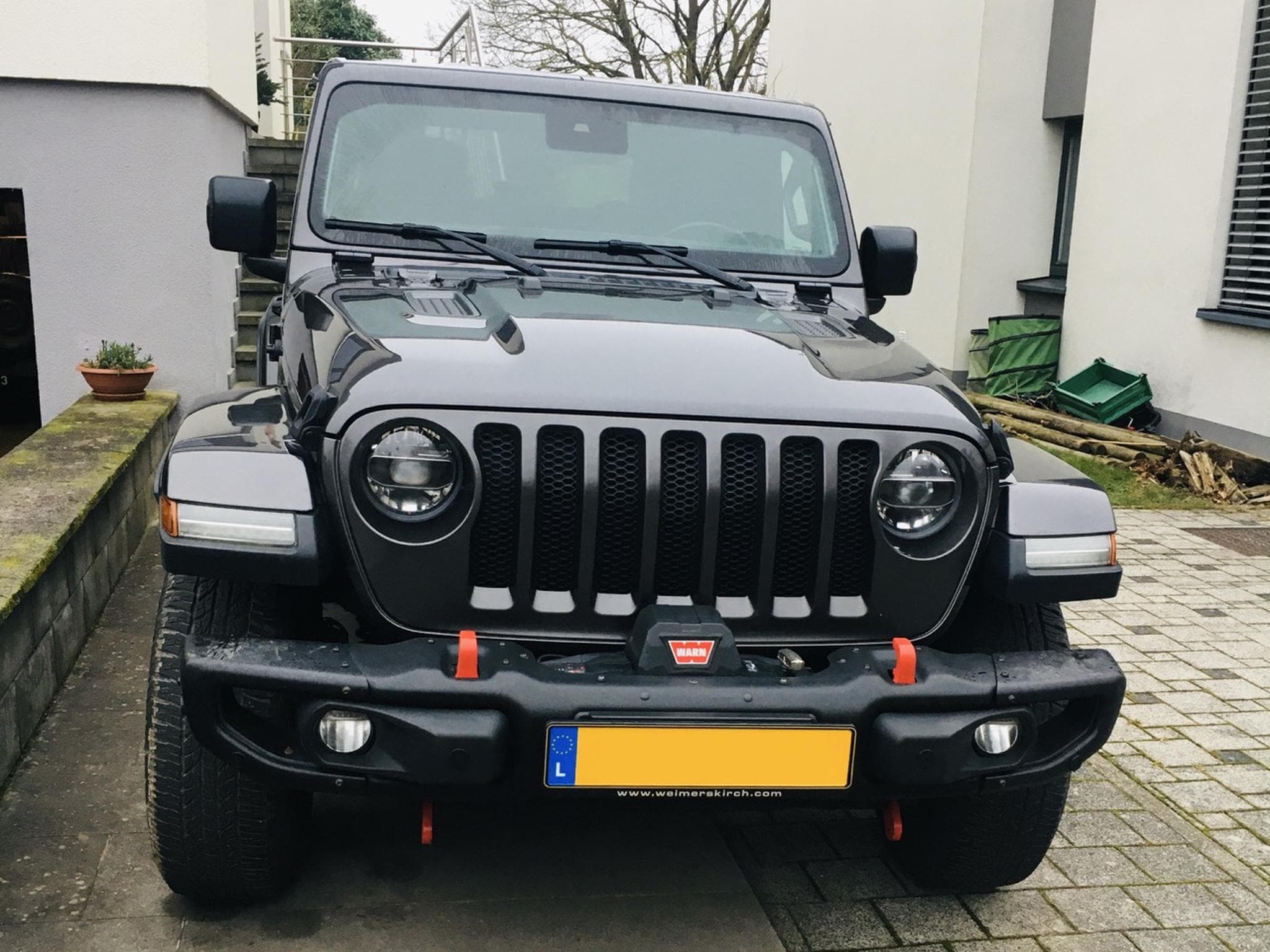 Jeep Wrangler Sahara (2020) - Photo 2