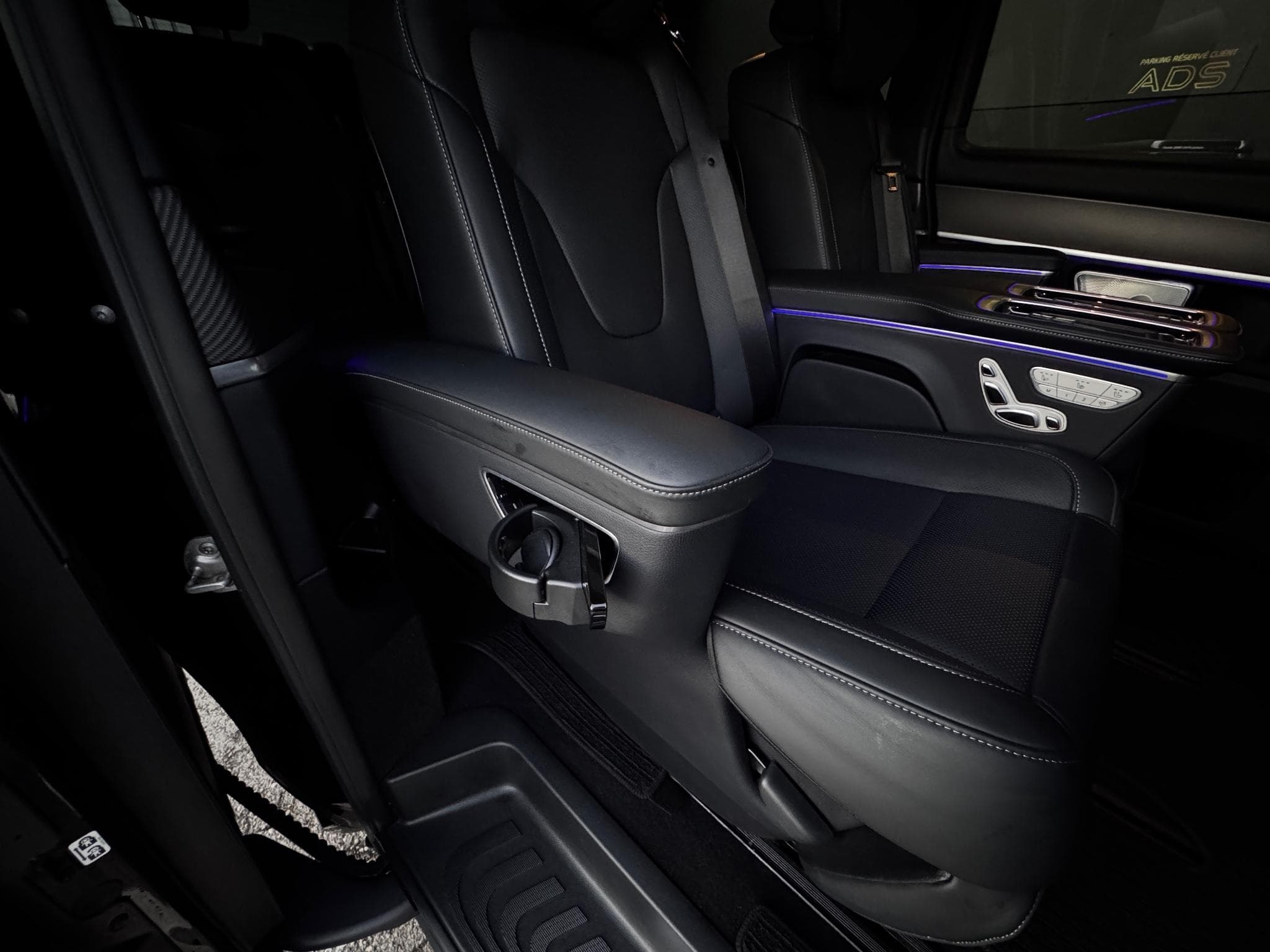 Mercedes V 300 EXCLUSIVE EXTRA LONGUE L3 4MATIC AIRMATIC 2.0L 237CV (2025) - Photo 17