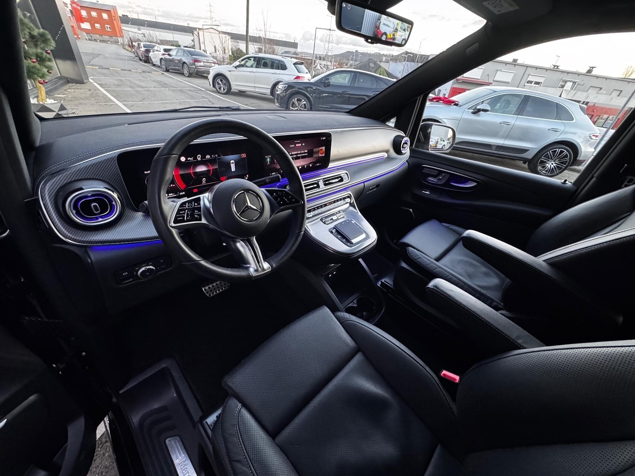 Mercedes V 300 EXCLUSIVE EXTRA LONGUE L3 4MATIC AIRMATIC 2.0L 237CV (2025) - Photo 5