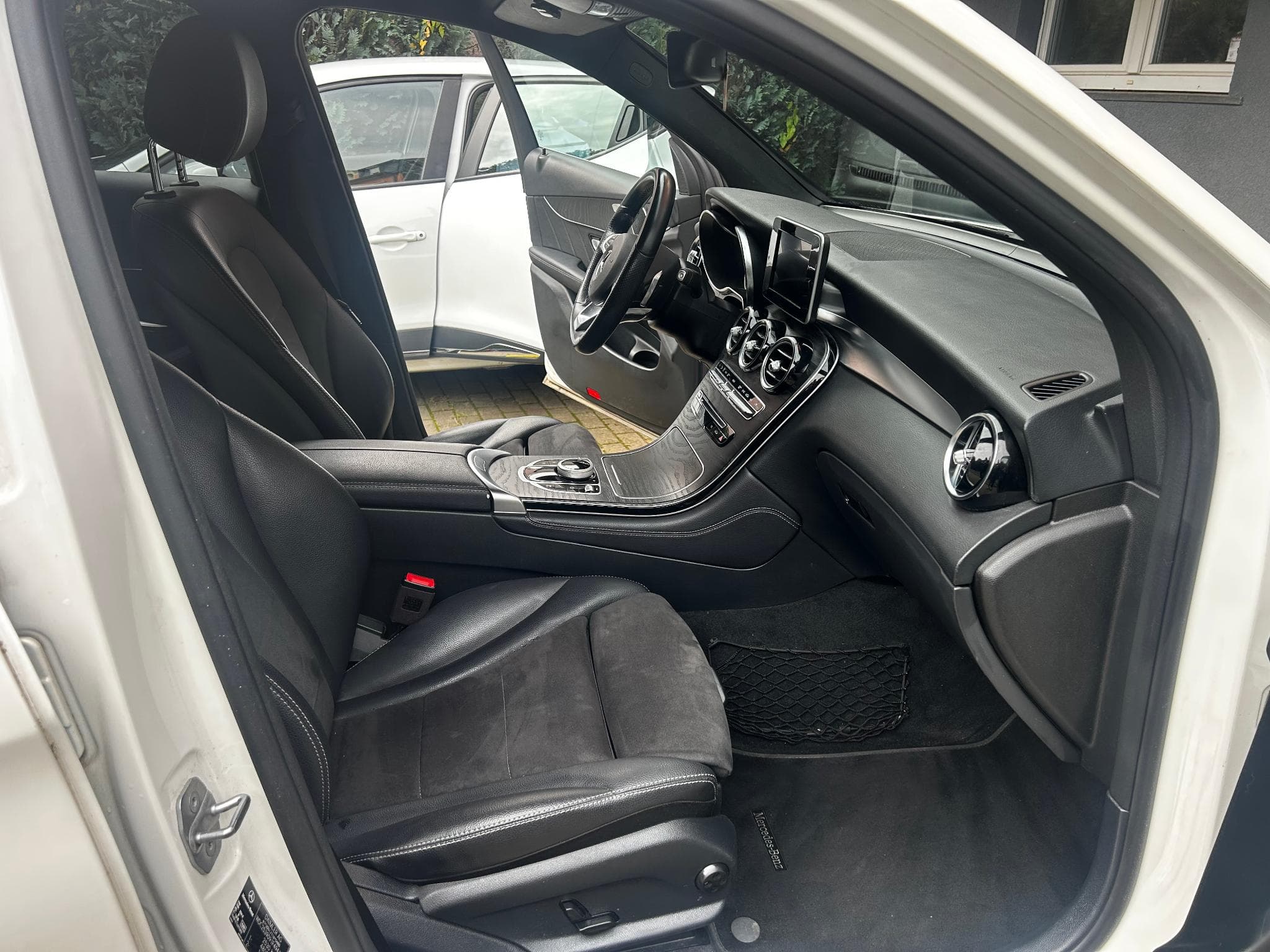 Mercedes GLC 250 d 4Matic/AMG (2019) - Foto 13