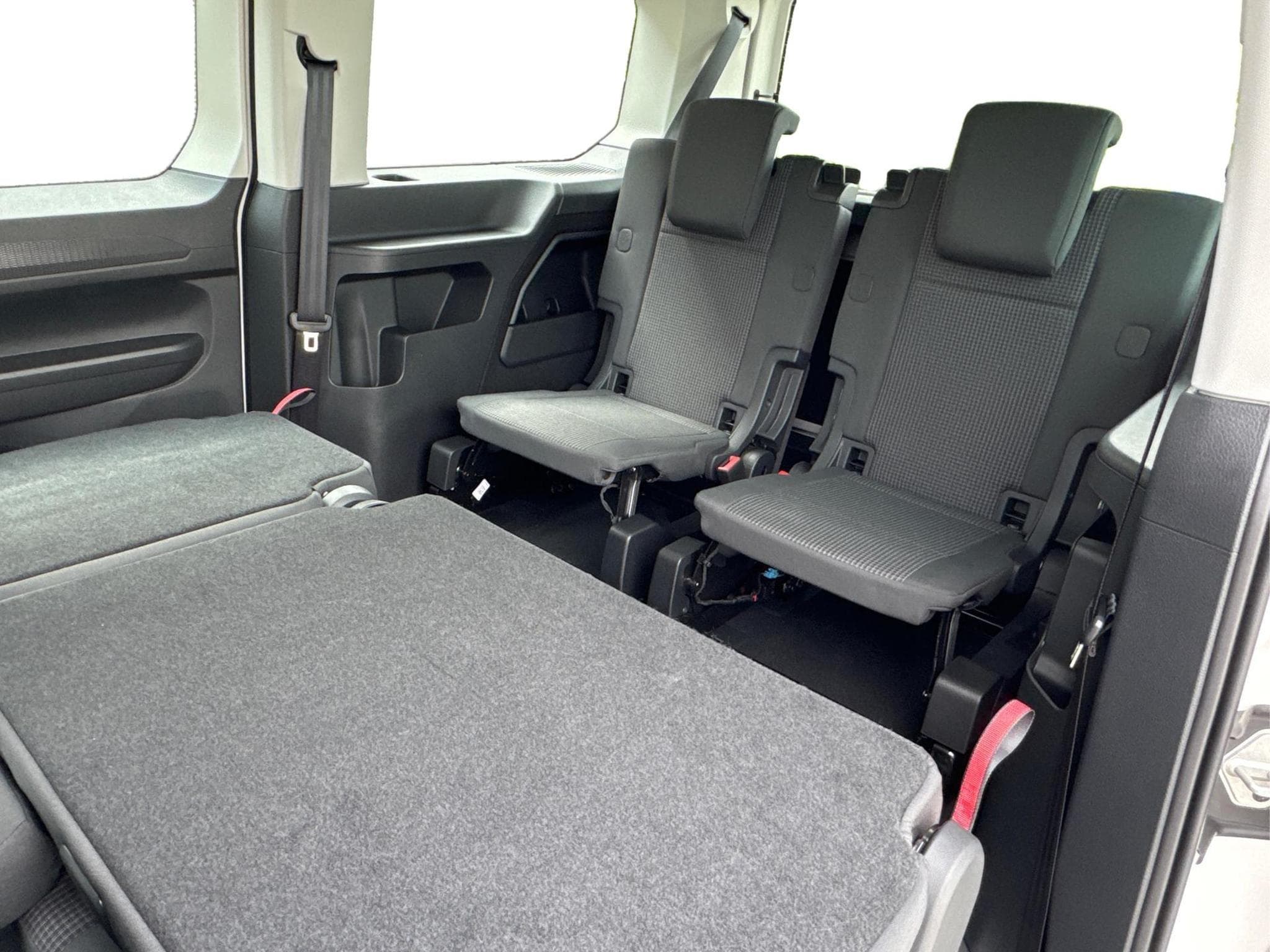 VW Caddy Caddy Maxi (2026) - Foto 13