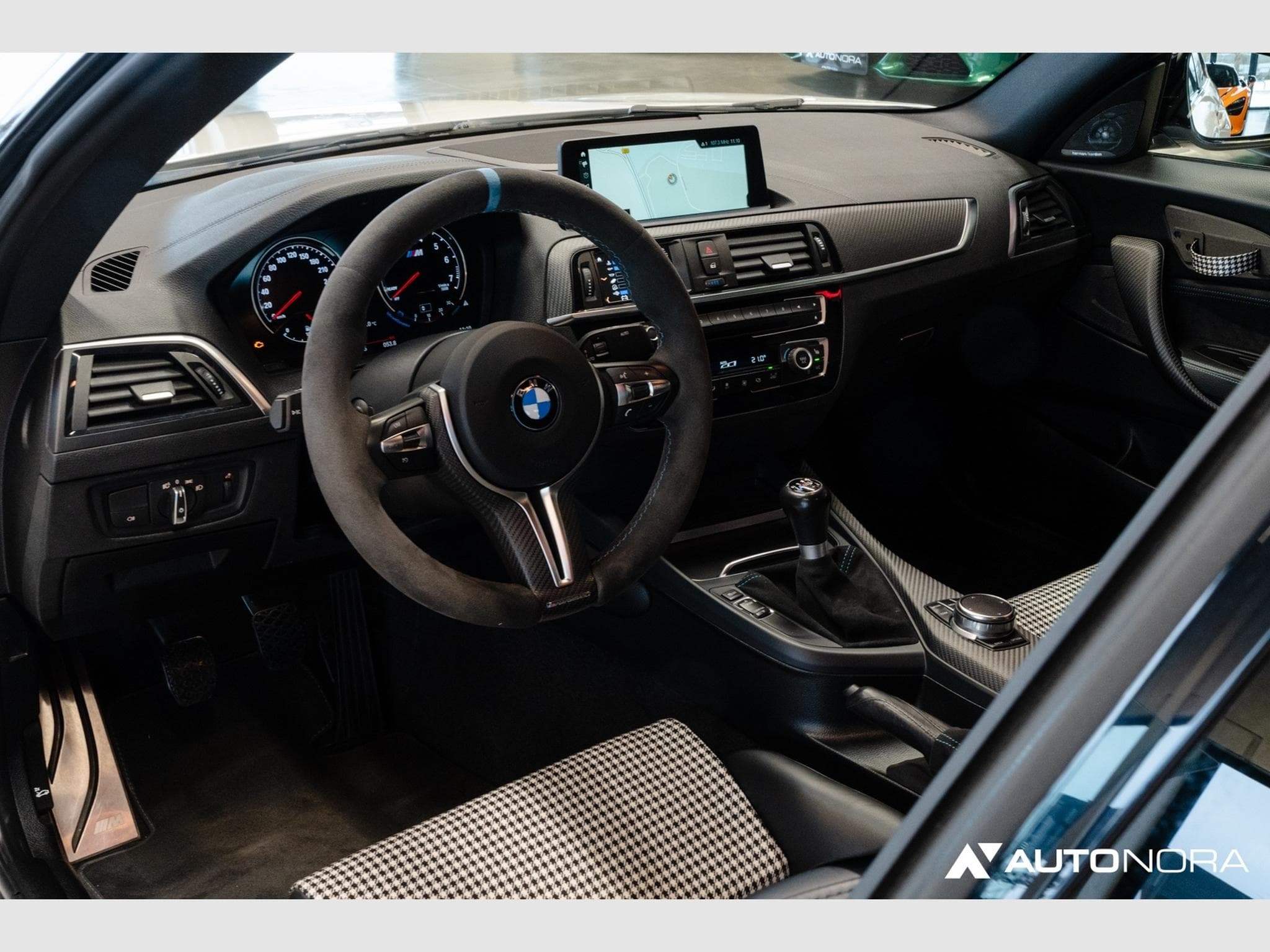 BMW M2 Coupè LCI Clubsport (2018) - Photo 12