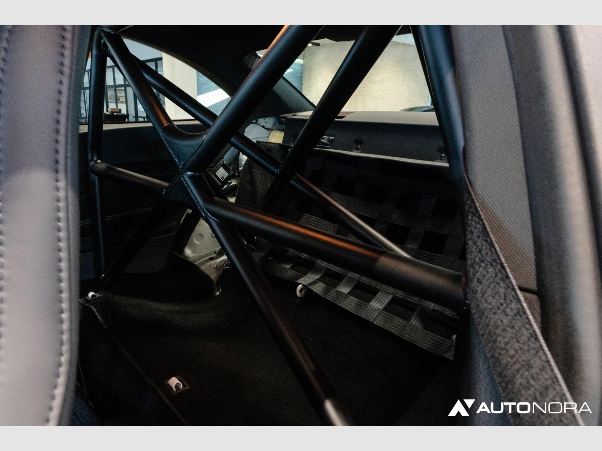 BMW M2 Coupè LCI Clubsport (2018) - Photo 13