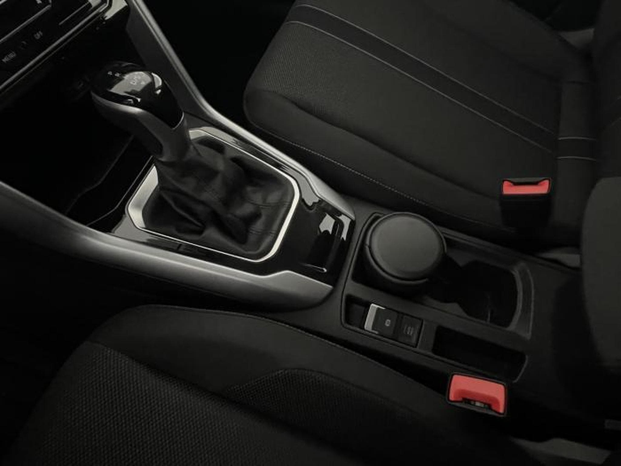 VW T-Roc Life (2026) - Foto 17