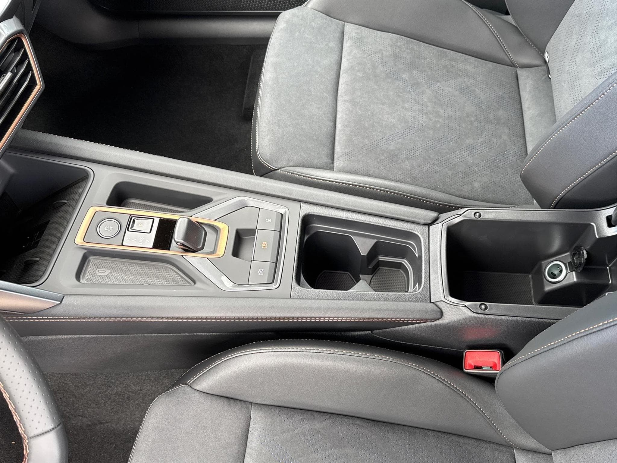 Cupra Leon VZ (2025) - Foto 16