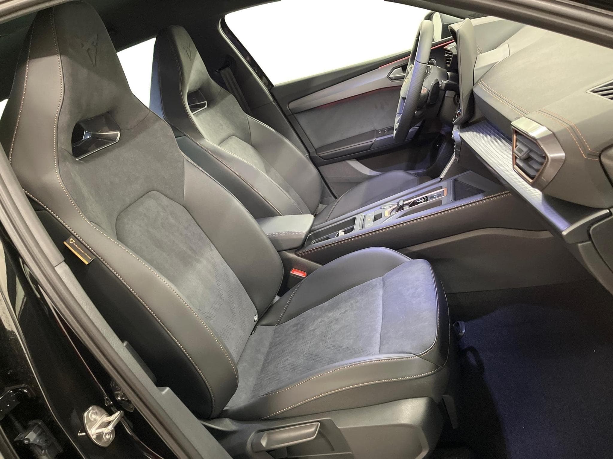 Cupra Leon VZ (2025) - Foto 20