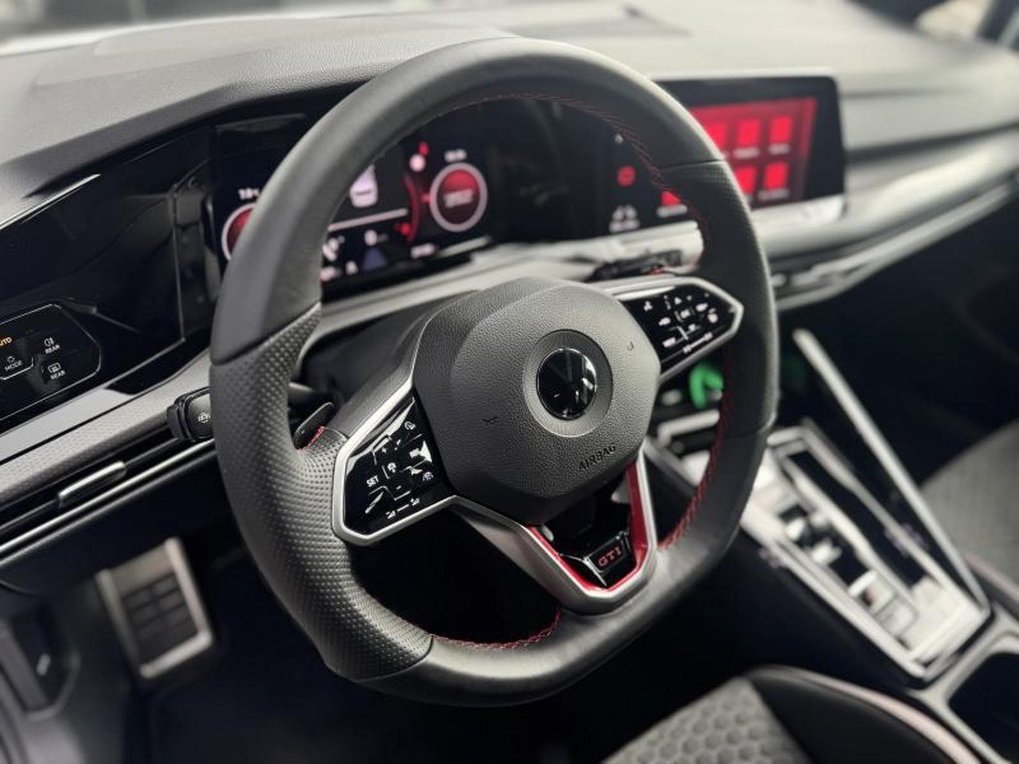 VW GTI VIII GTI Clubsport (2022) - Photo 6