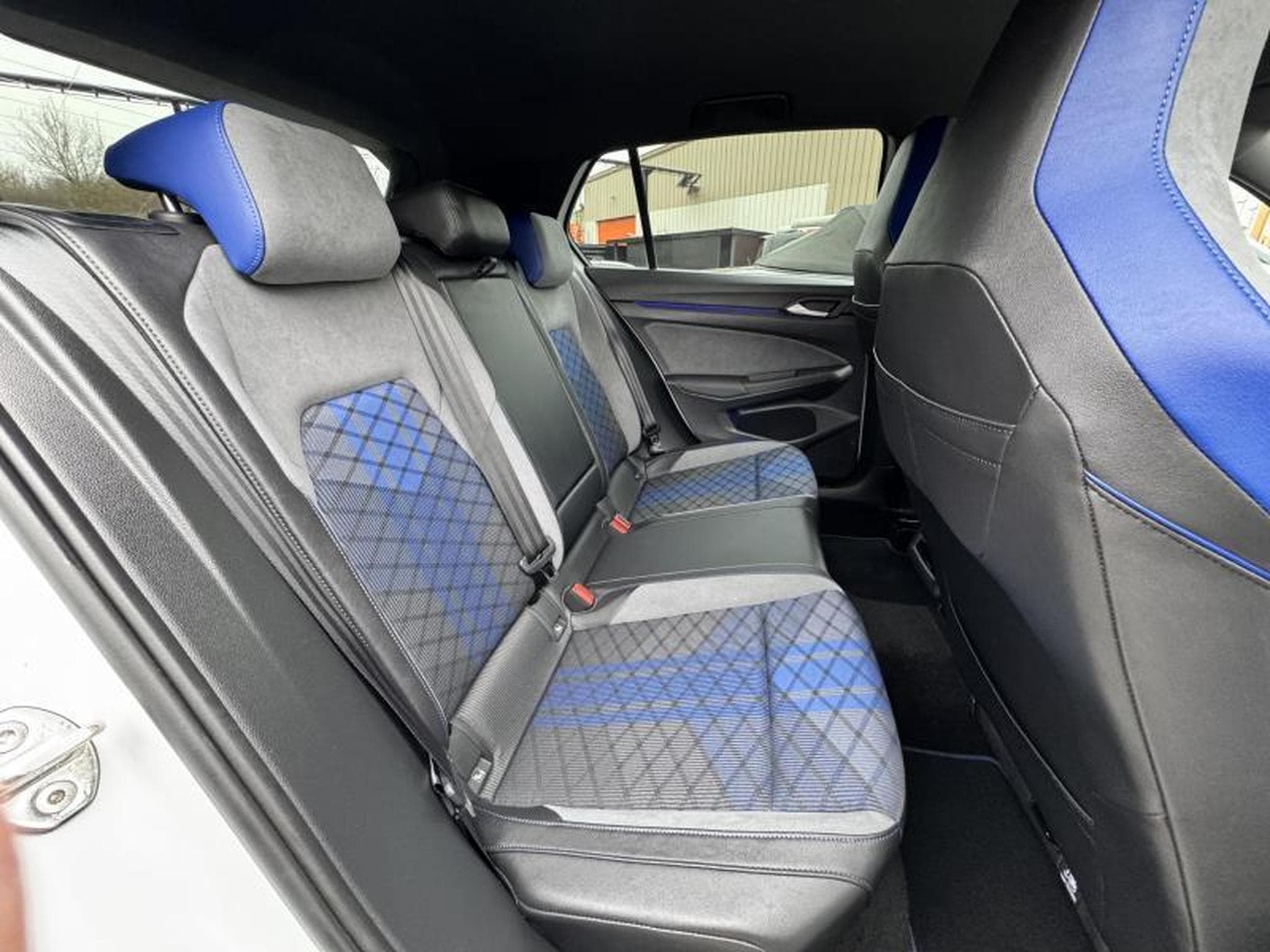 VW Golf 4 MOTION 2.0 TSI 320CV (2022) - Photo 9