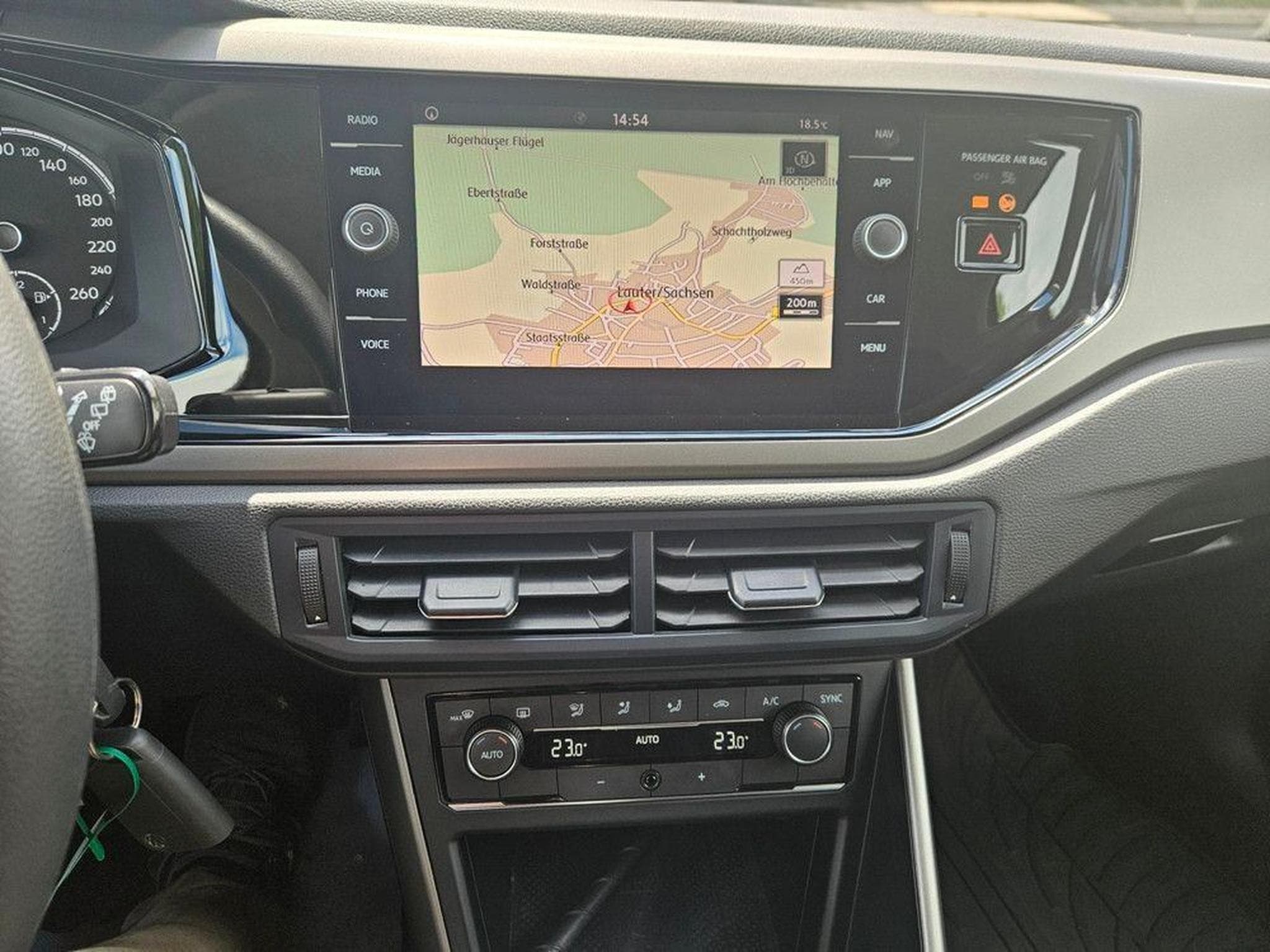 VW Polo 1.6 TDI 95 (2018) - Foto 12