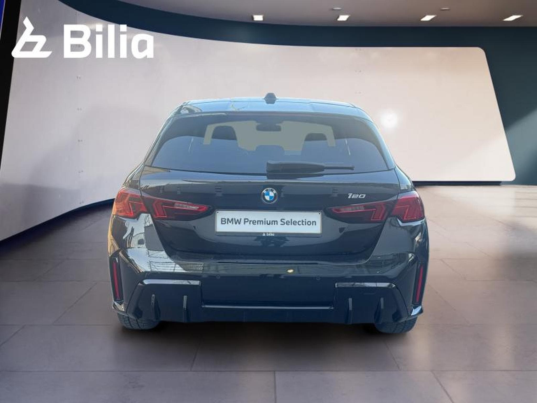 BMW 120 120 Kit M Sport (2024) - Foto 4