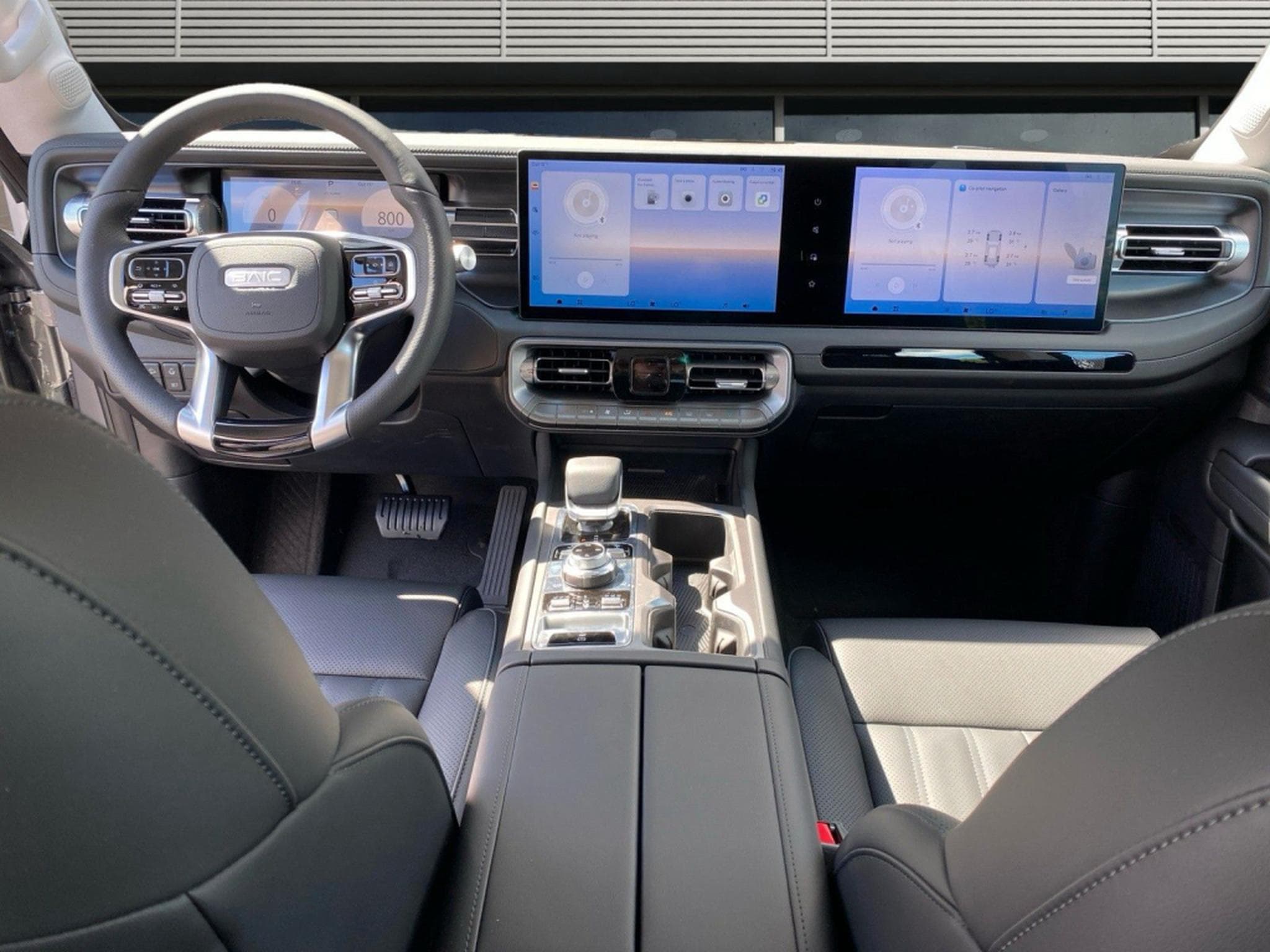 Baic BJ40 2.0 Turbo AWD ZF-Automatik (2026) - Photo 8