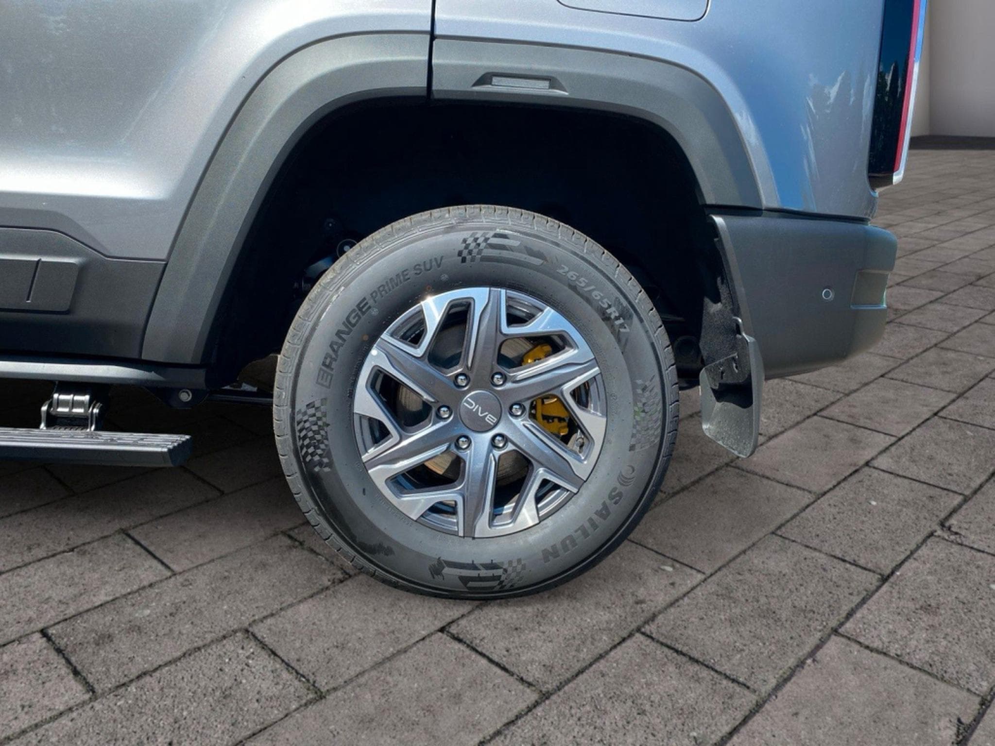 Baic BJ40 2.0 Turbo AWD ZF-Automatik (2026) - Photo 12