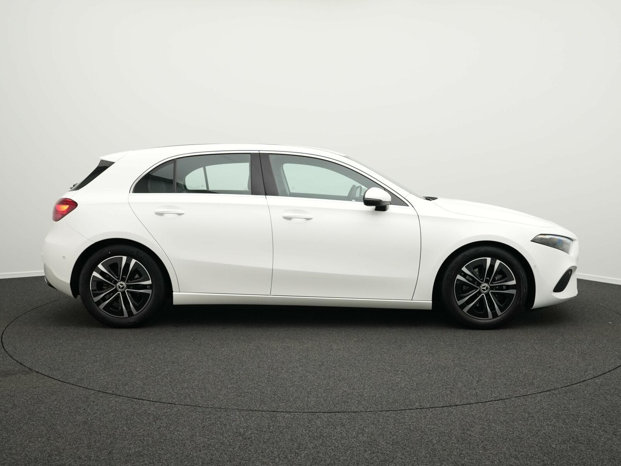 Mercedes A 200 Progressive LED+Kamera+Memo (2024) - Foto 5