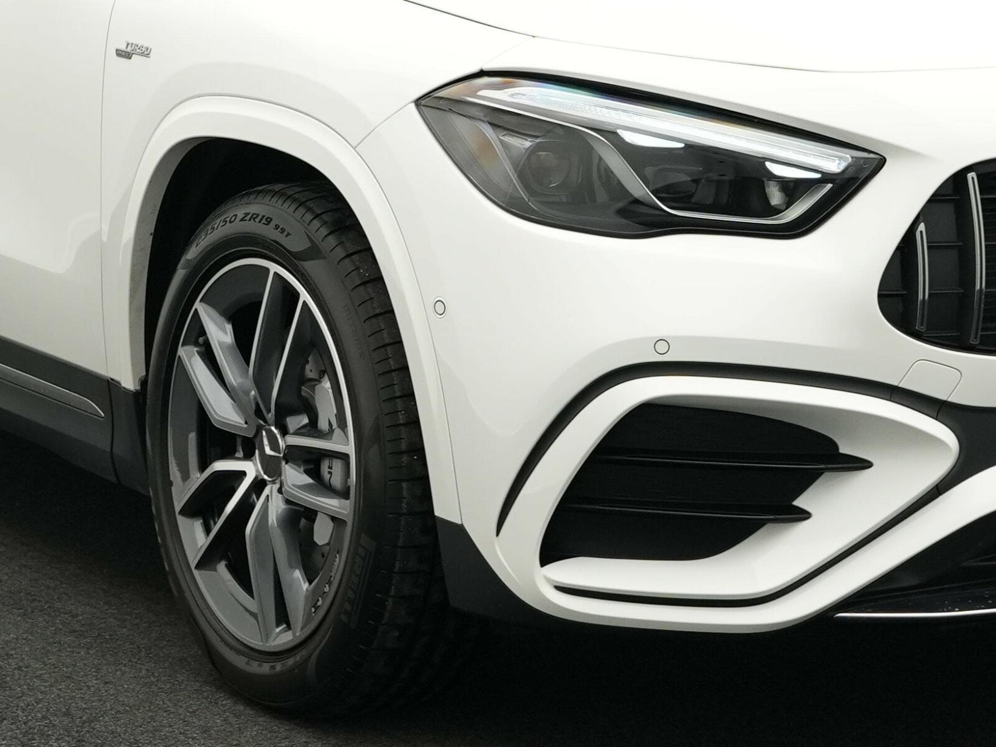 Mercedes GLA 35 AMG 4MATIC Multi+360°+Pano+Kamera+Memo (2024) - Photo 7