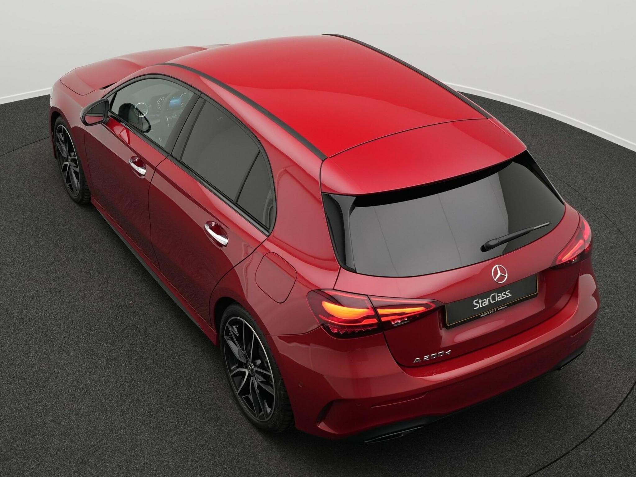 Mercedes A 200 d AMG-Line Multi+Kamera+AHK+19"+Night (2025) - Foto 11