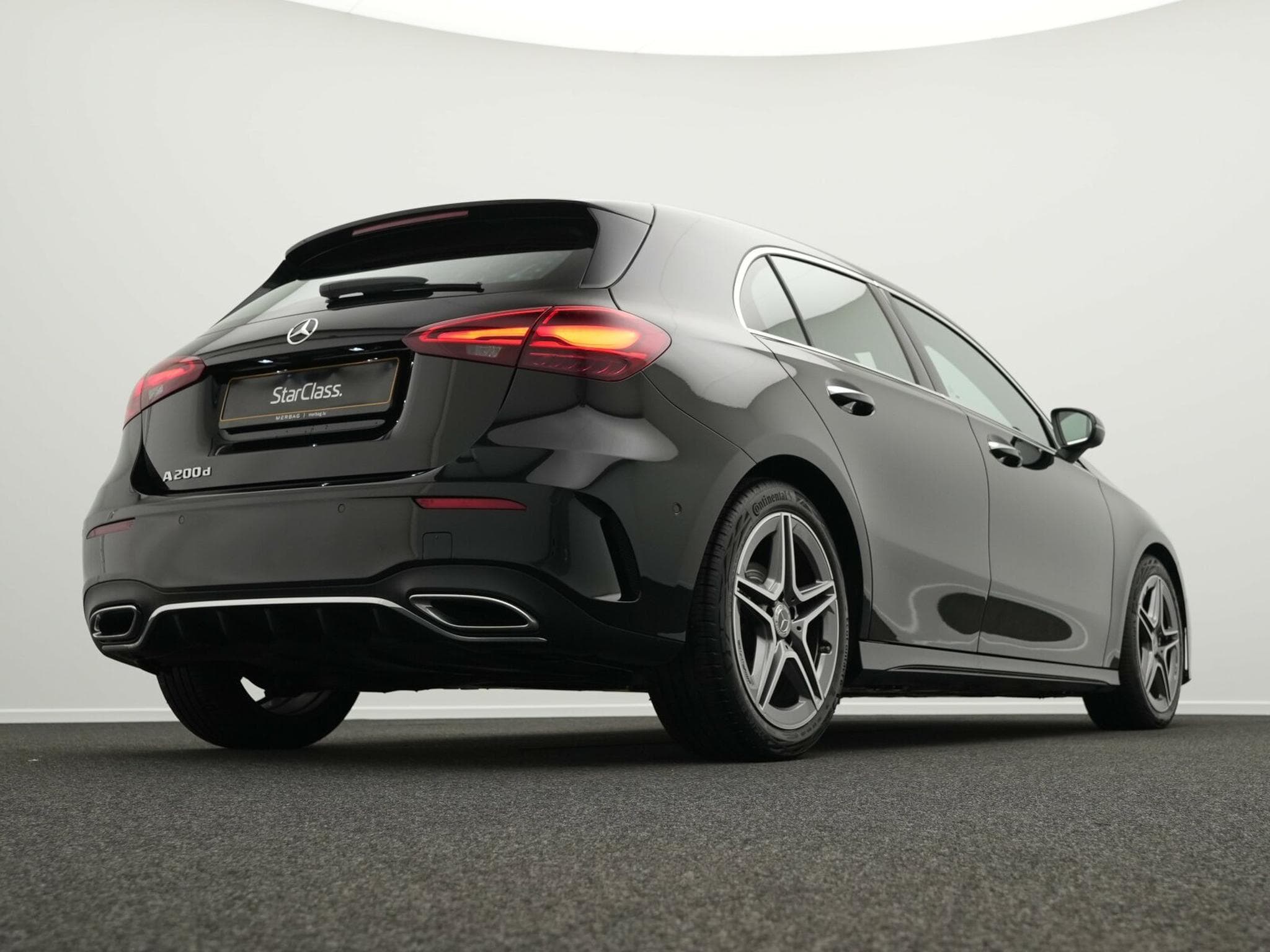 Mercedes A 200 d AMG-Line Multi+Kamera+Ambi (2024) - Foto 9