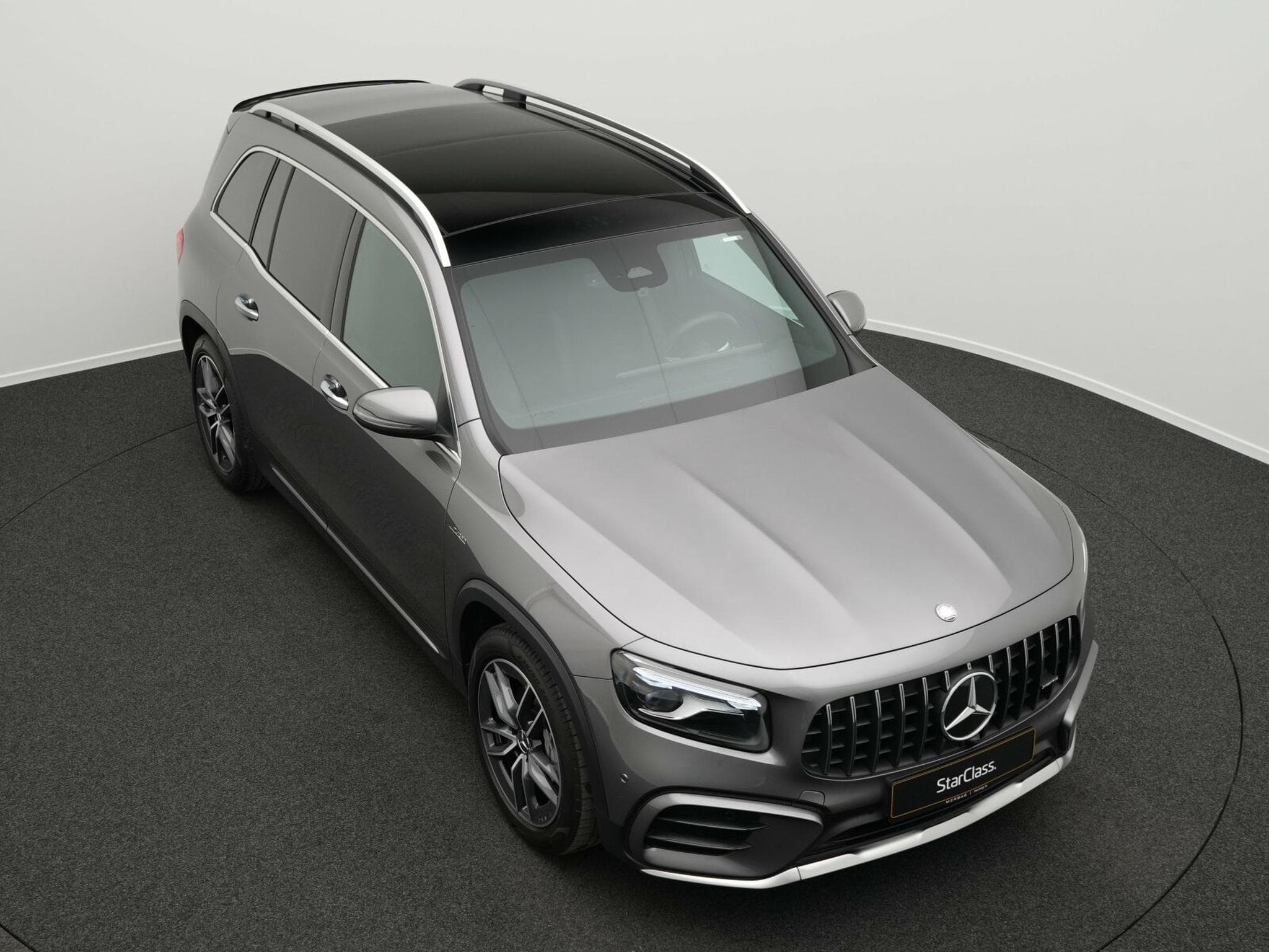 Mercedes GLB 35 AMG 4MATIC Multi+Pano+Totw+Keyless (2025) - Photo 10