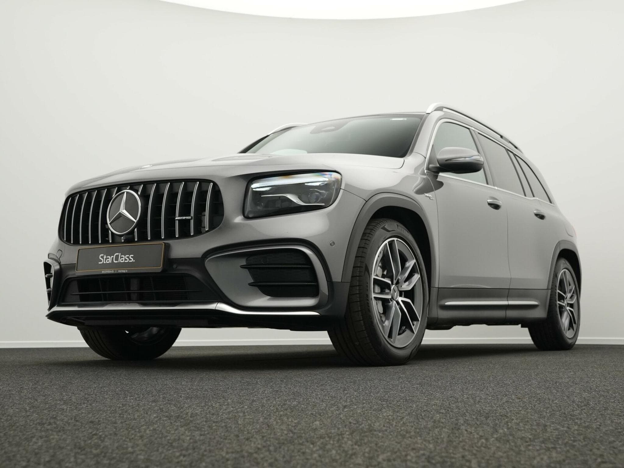 Mercedes GLB 35 AMG 4MATIC Multi+Pano+Totw+Keyless (2025) - Photo 8