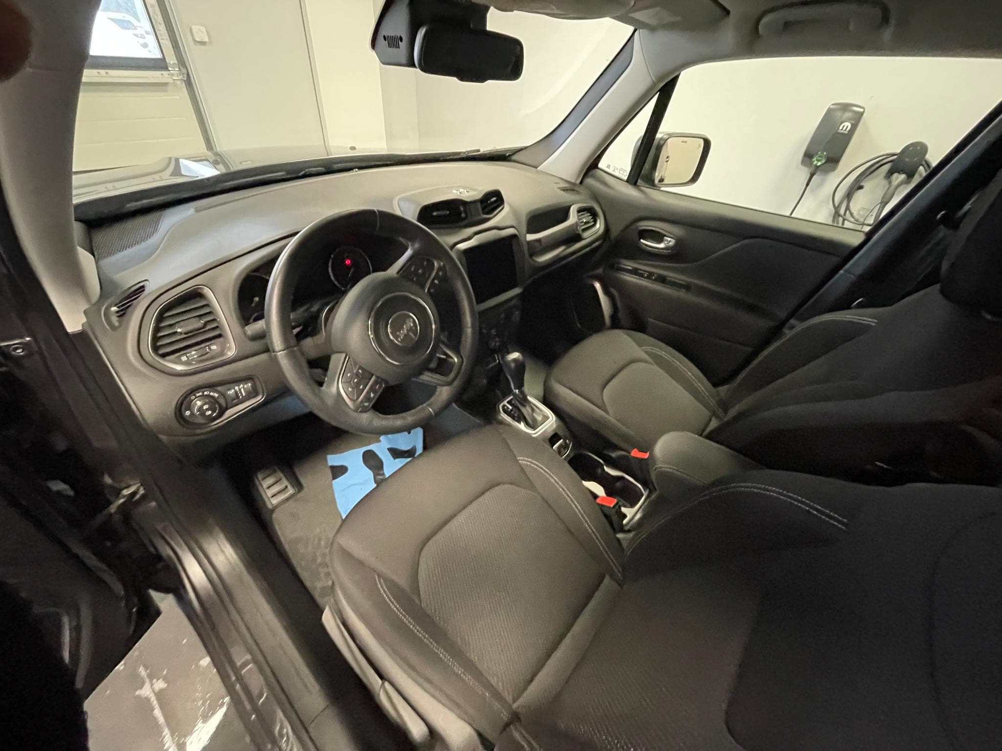 Jeep Renegade Limited (2018) - Photo 3